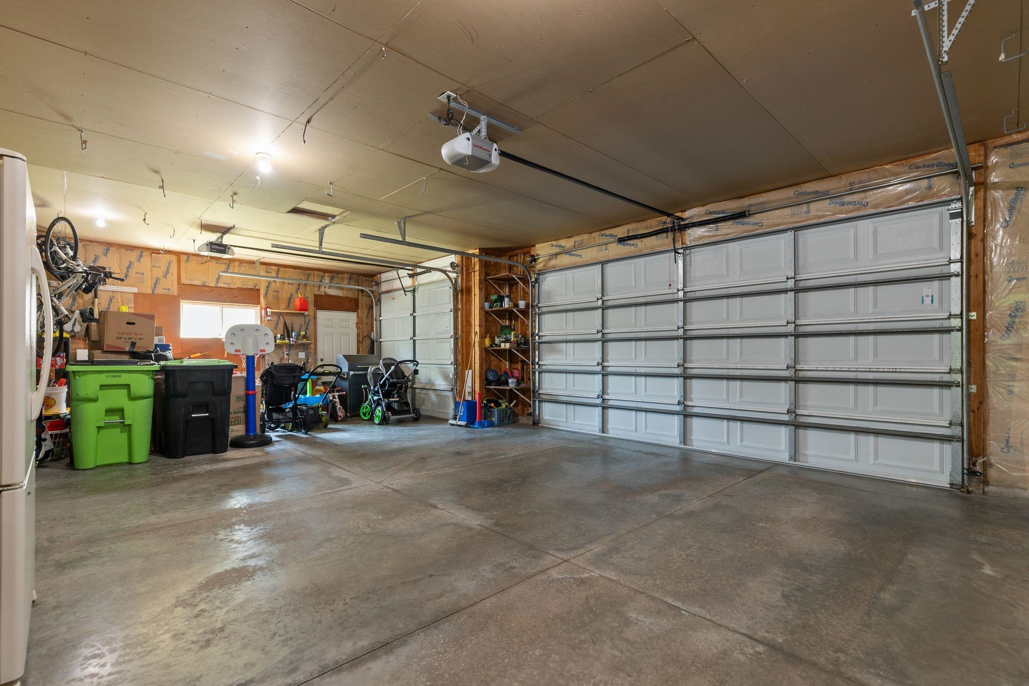 W5876 BLUE BONNET Drive