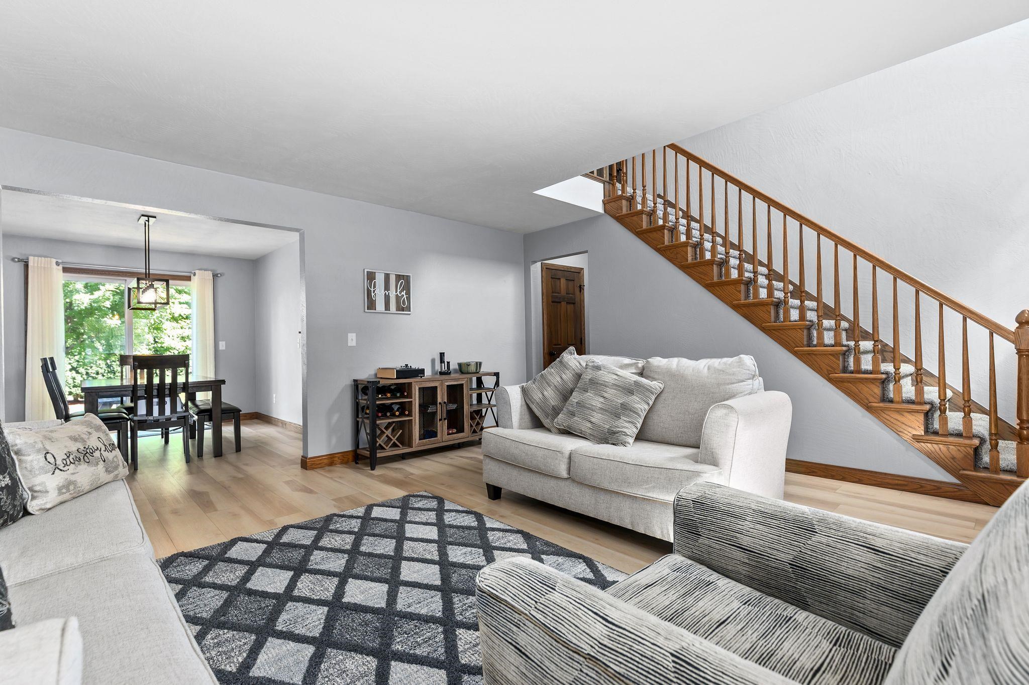 W5876 BLUE BONNET Drive
