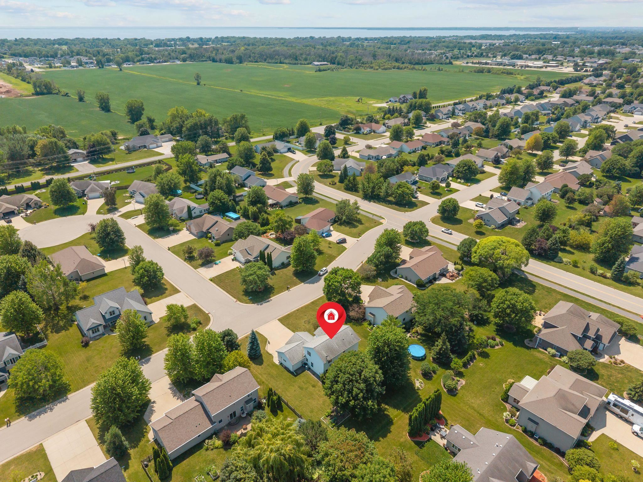 W5876 BLUE BONNET Drive
