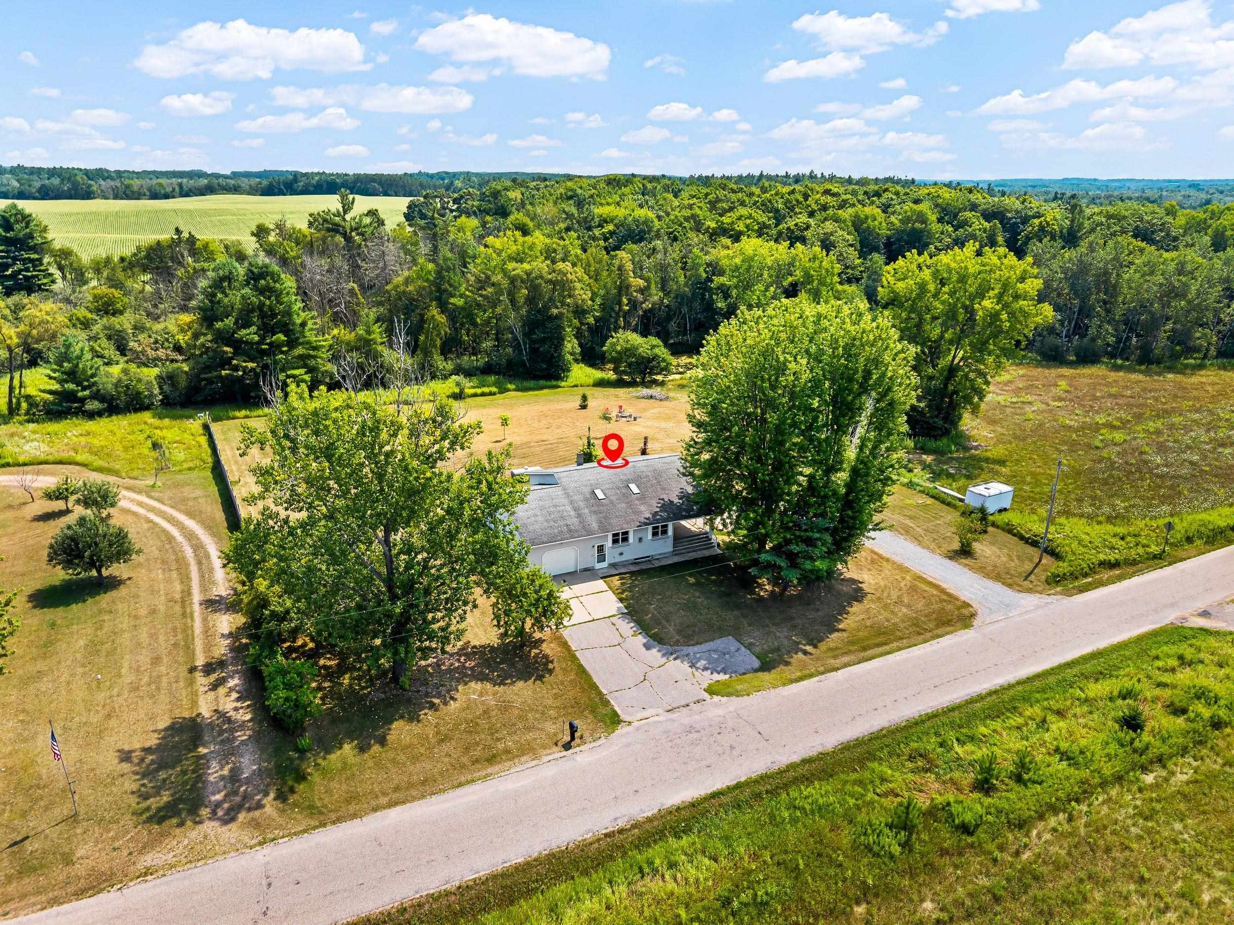2847 LINDEN Road
