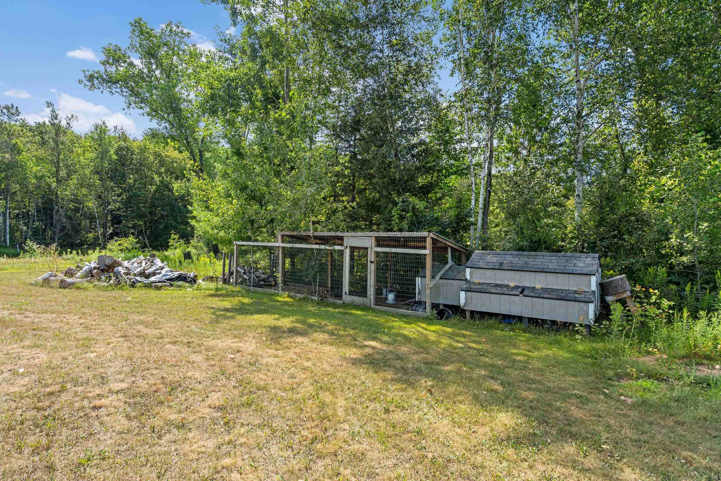 2847 LINDEN Road