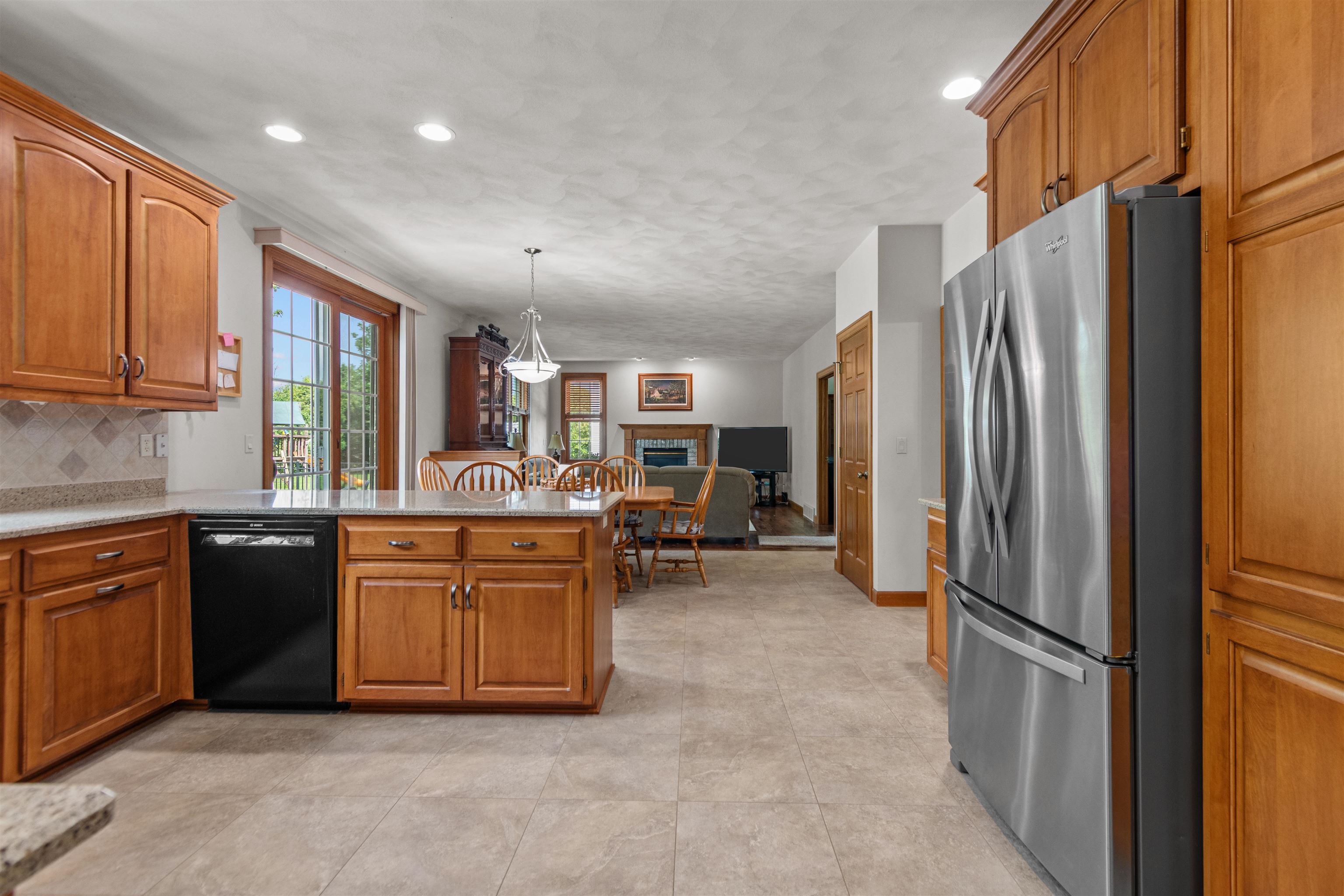 224 E CARRINGTON Lane