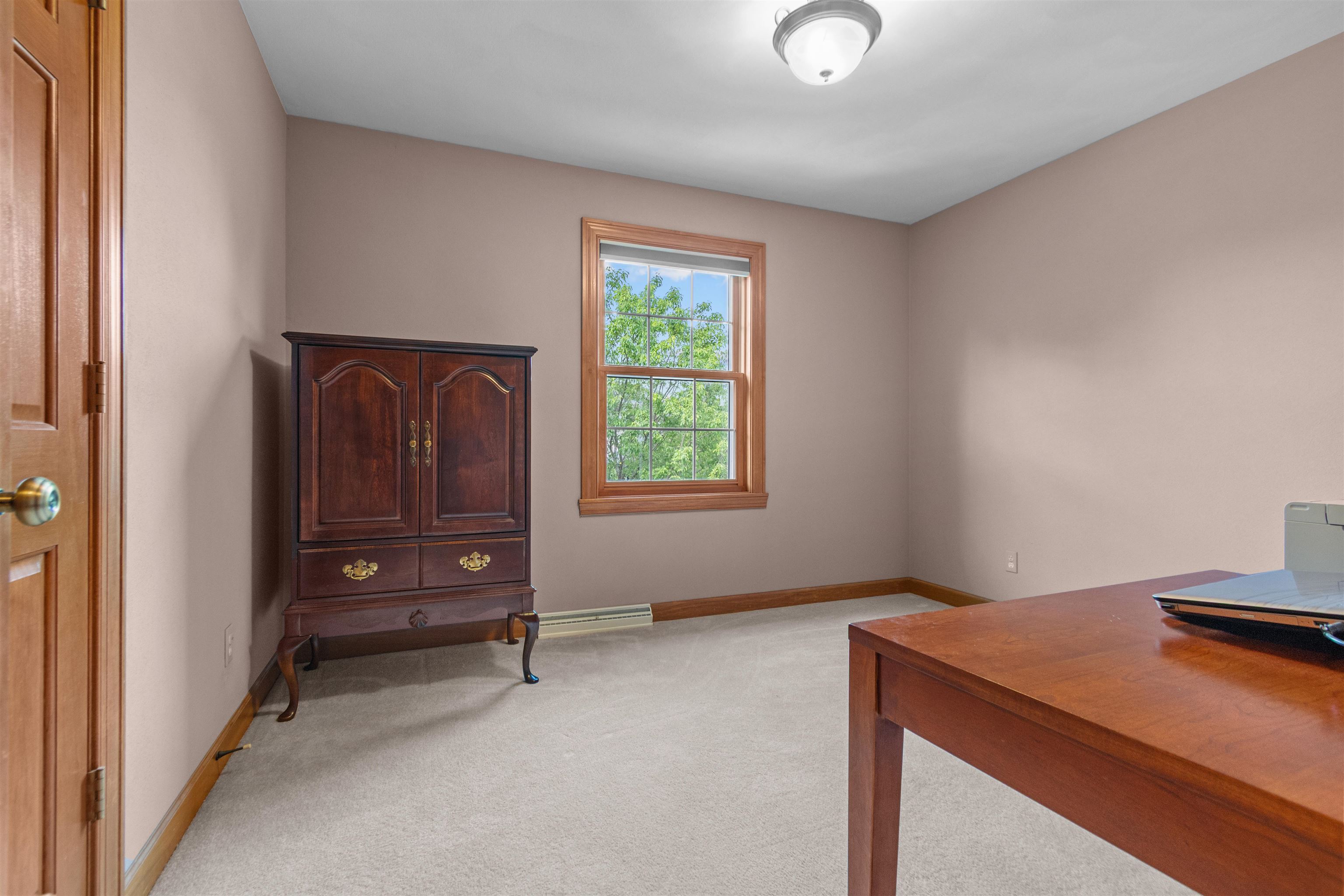 224 E CARRINGTON Lane