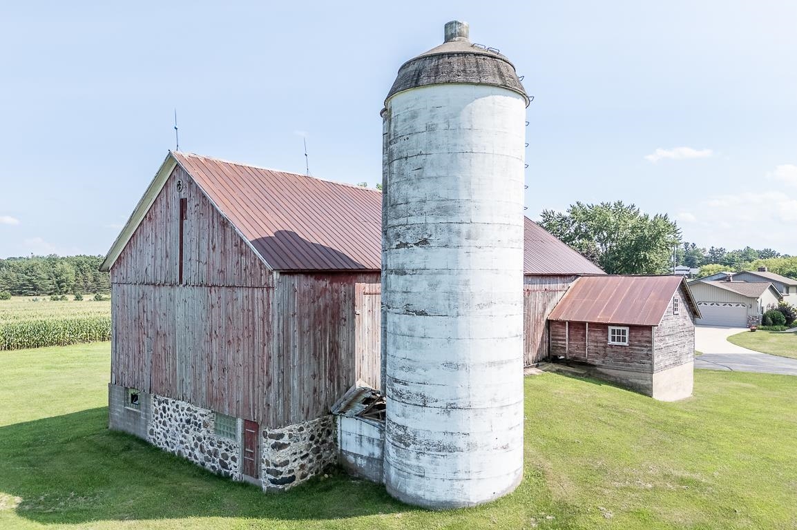 N3212 BEAN CITY Road
