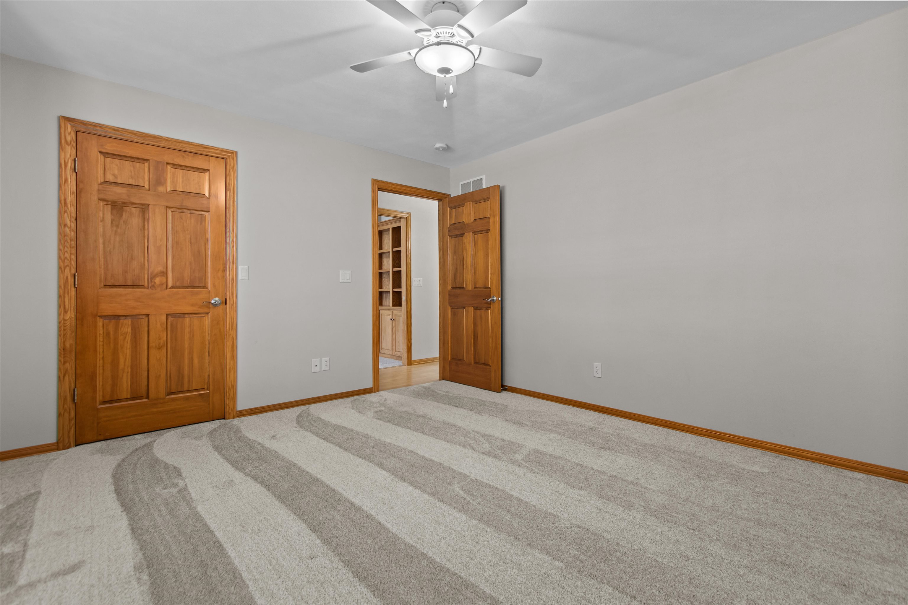 44 PENBROOK Circle