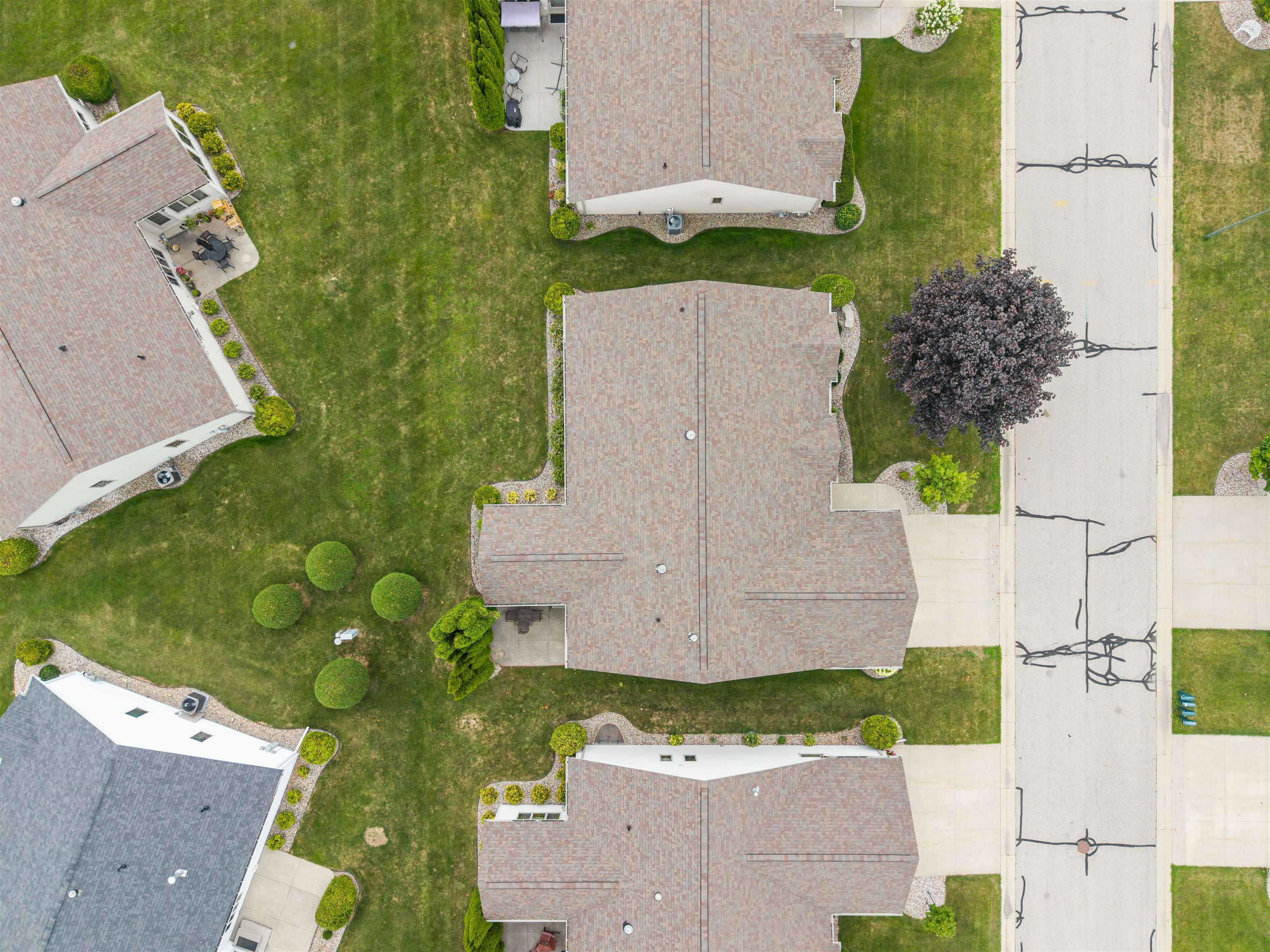 44 PENBROOK Circle