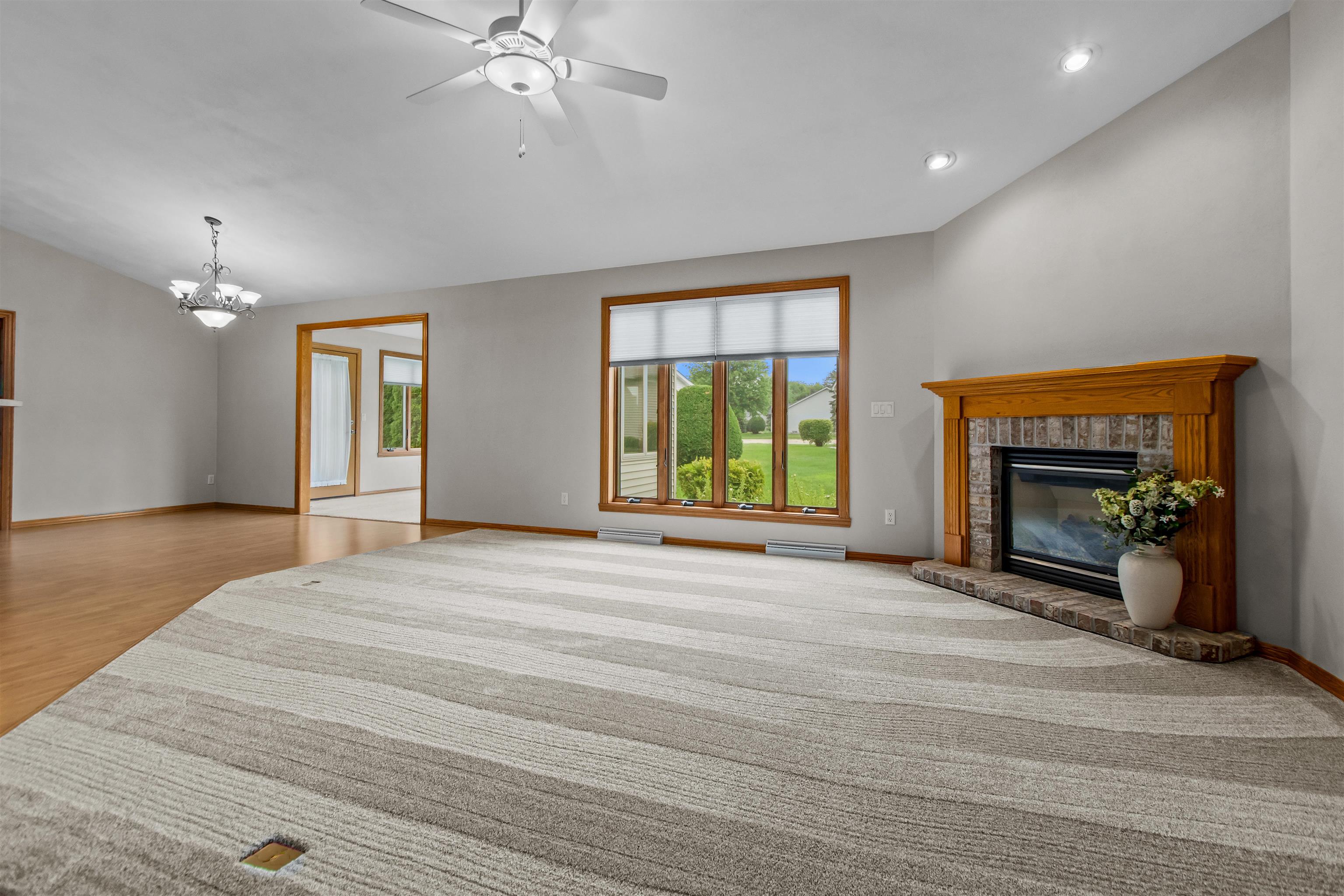 44 PENBROOK Circle