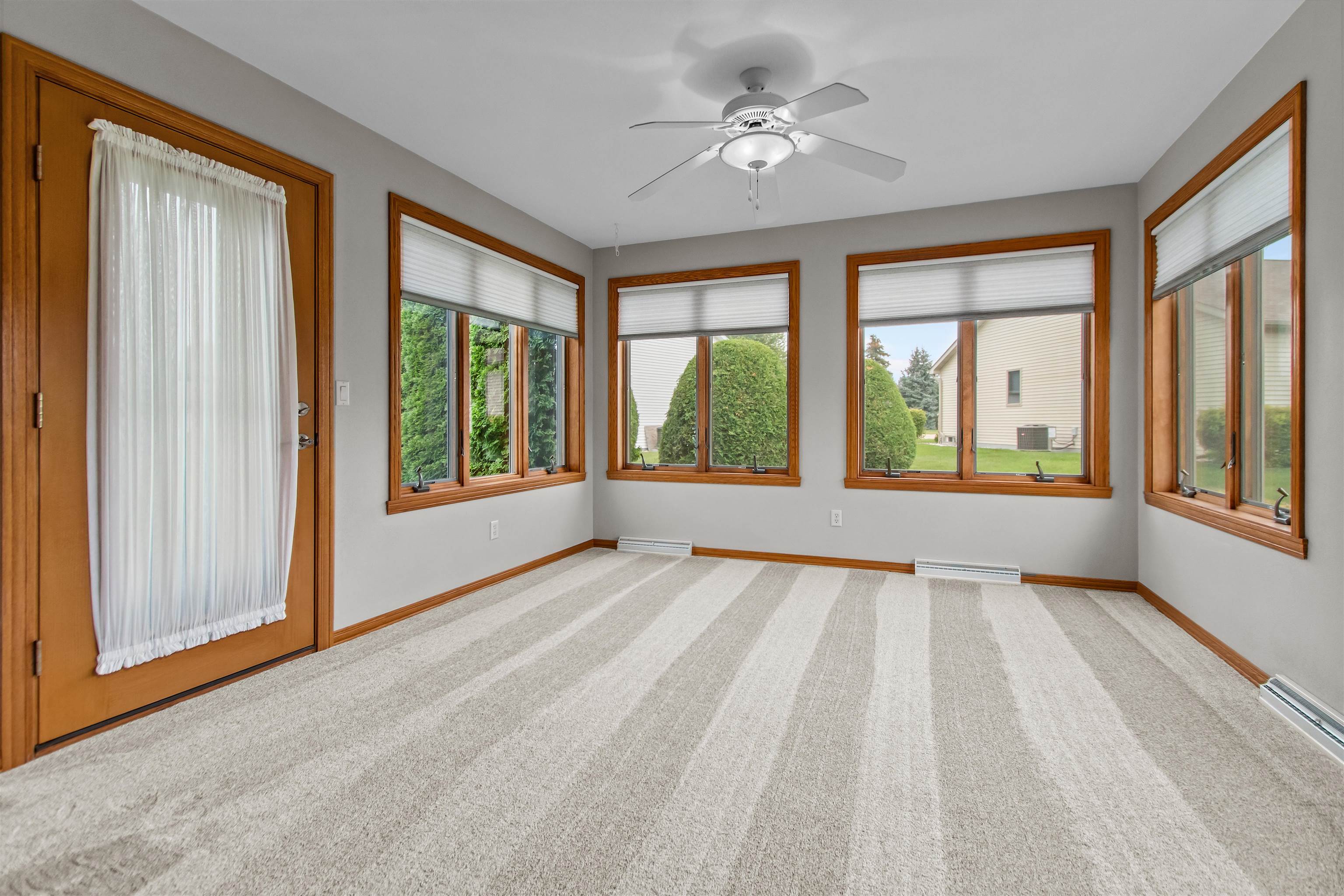 44 PENBROOK Circle