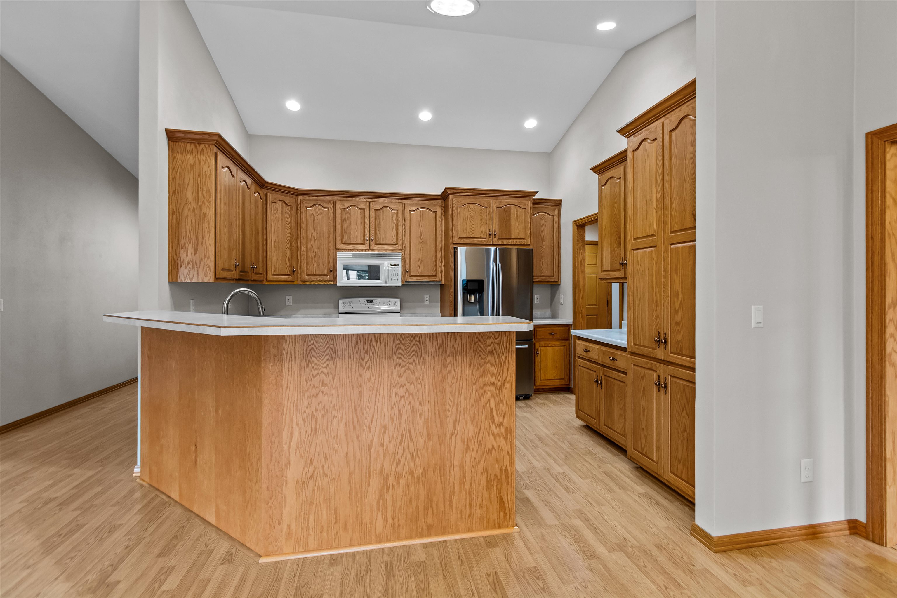 44 PENBROOK Circle
