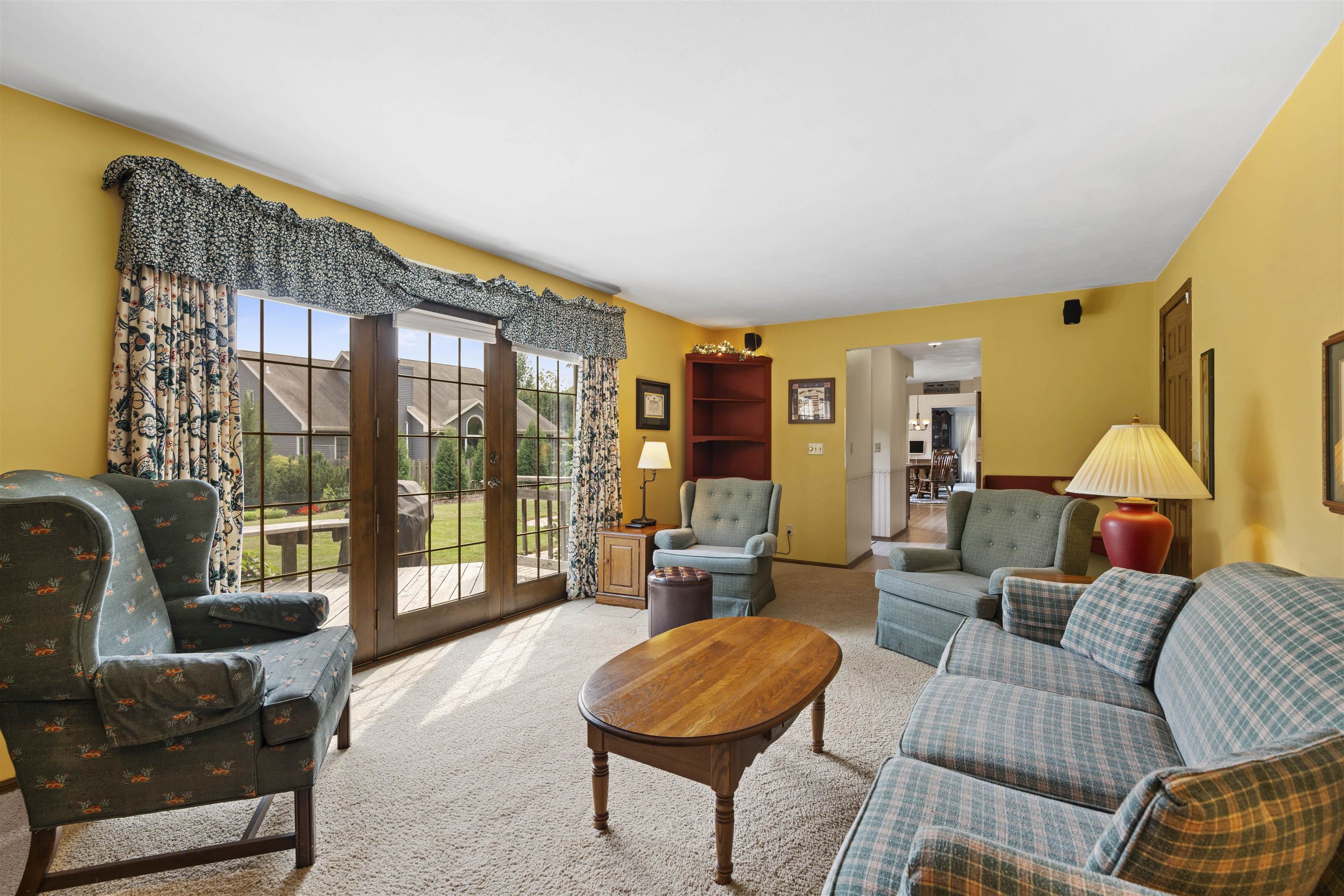 609 SCARLET OAK Court