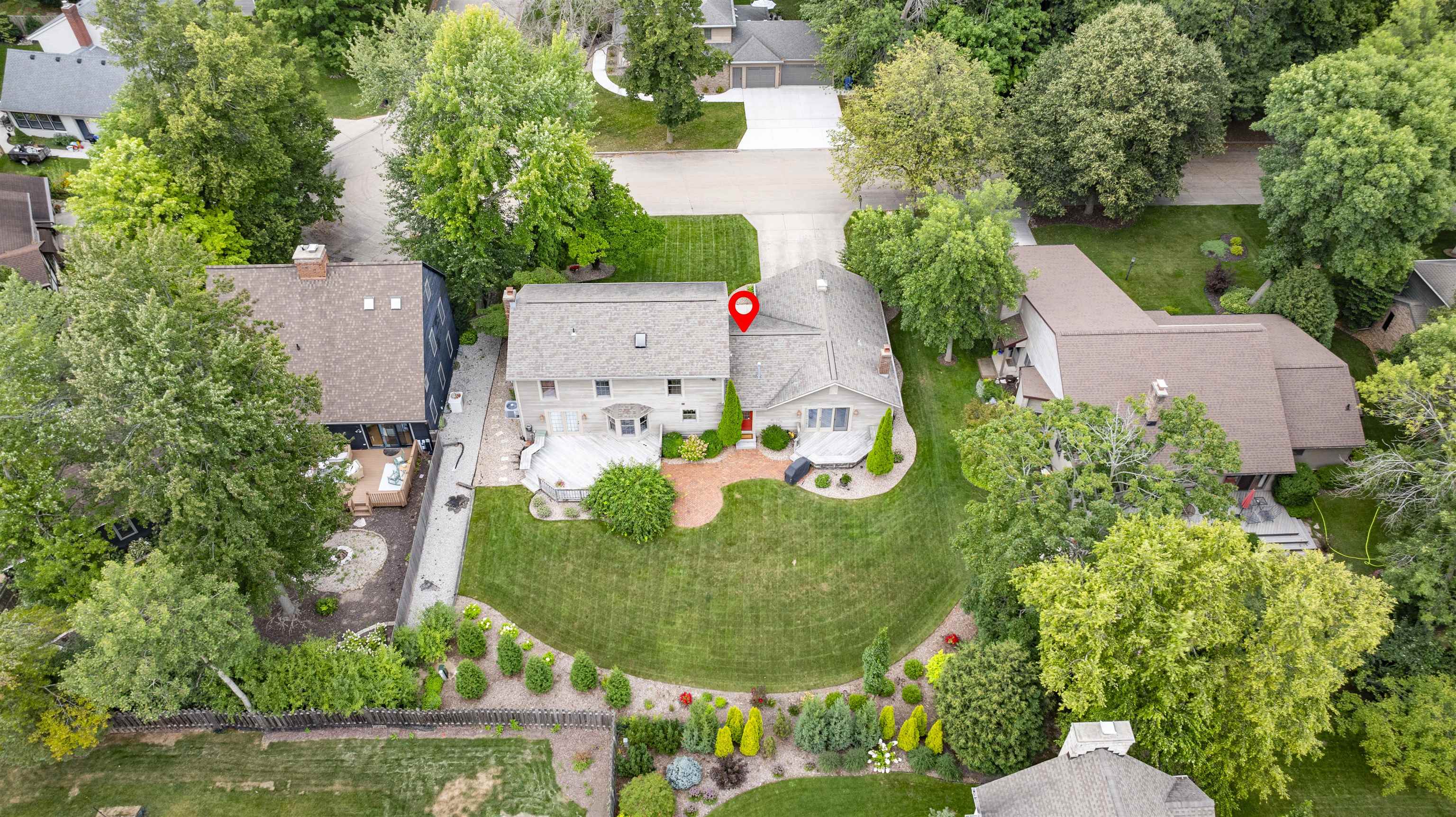 609 SCARLET OAK Court