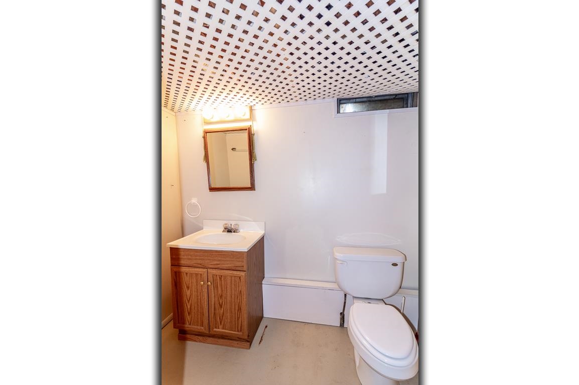 1808 NASSAU Street