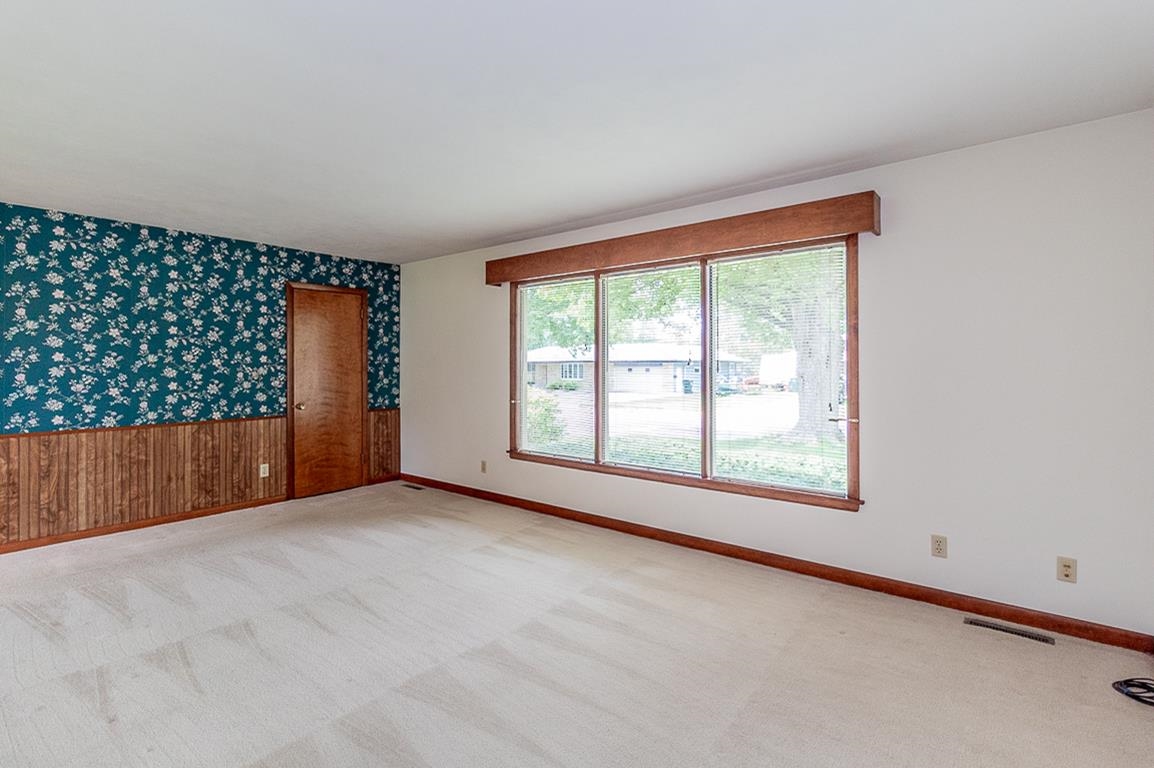 1808 NASSAU Street