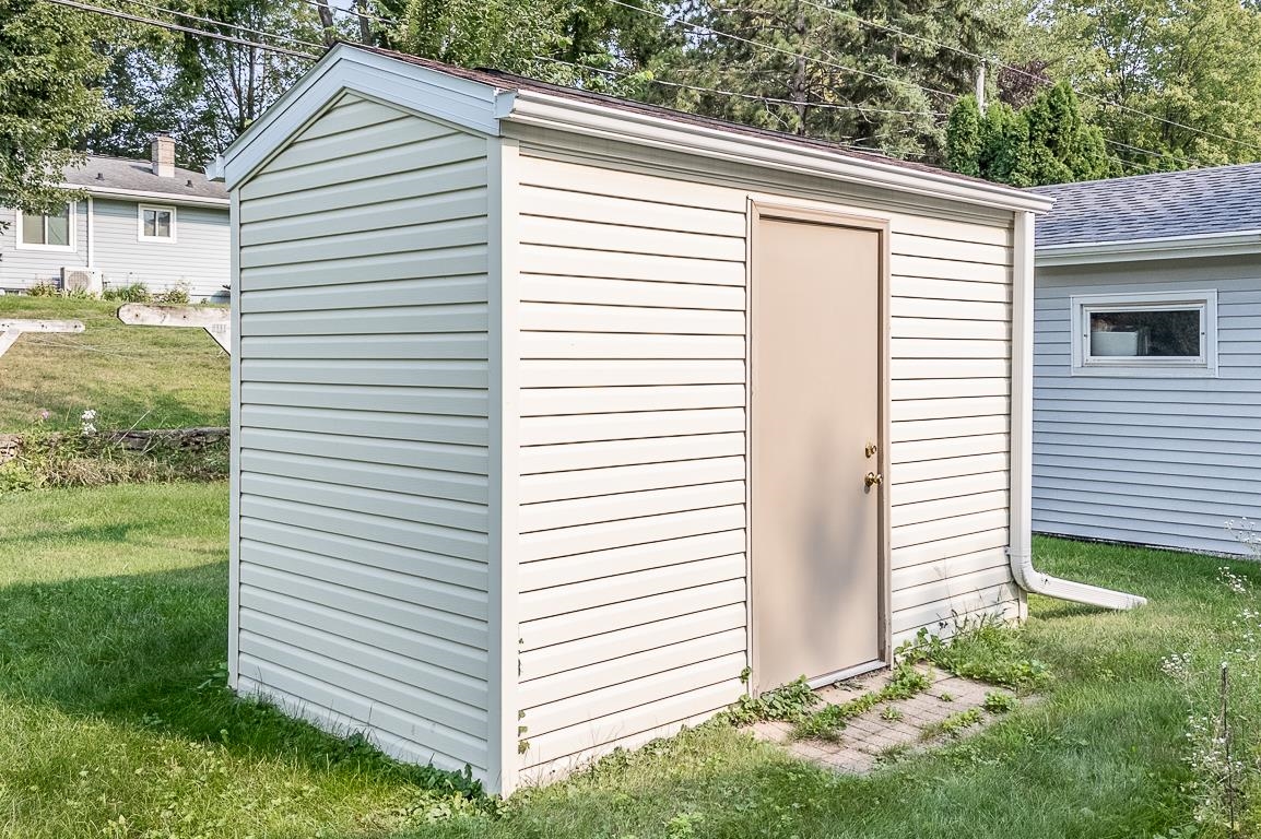 1808 NASSAU Street