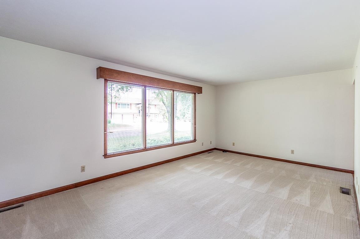 1808 NASSAU Street
