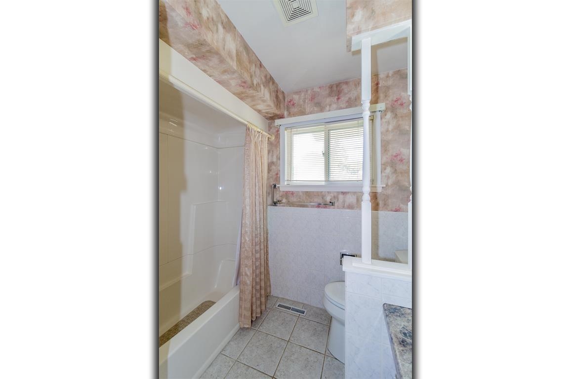 1808 NASSAU Street