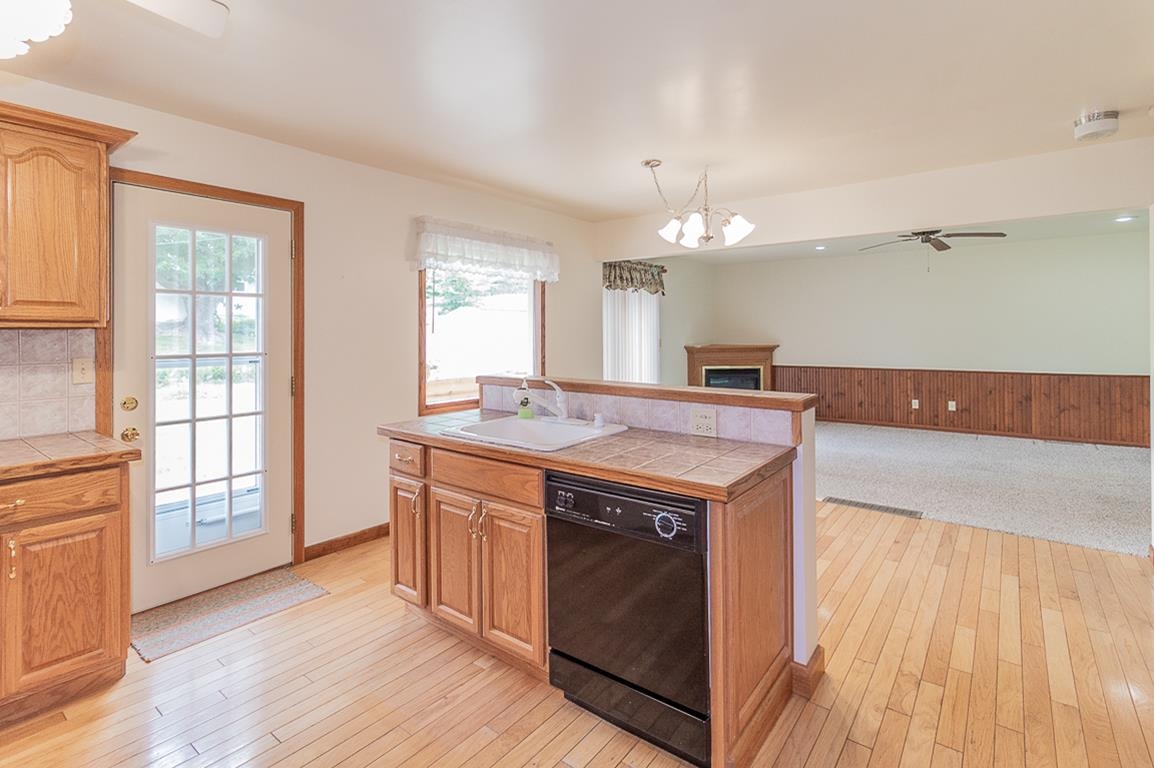 1808 NASSAU Street
