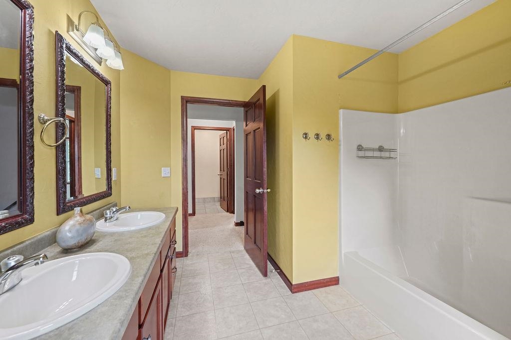 4111 N TRAILWAY Lane