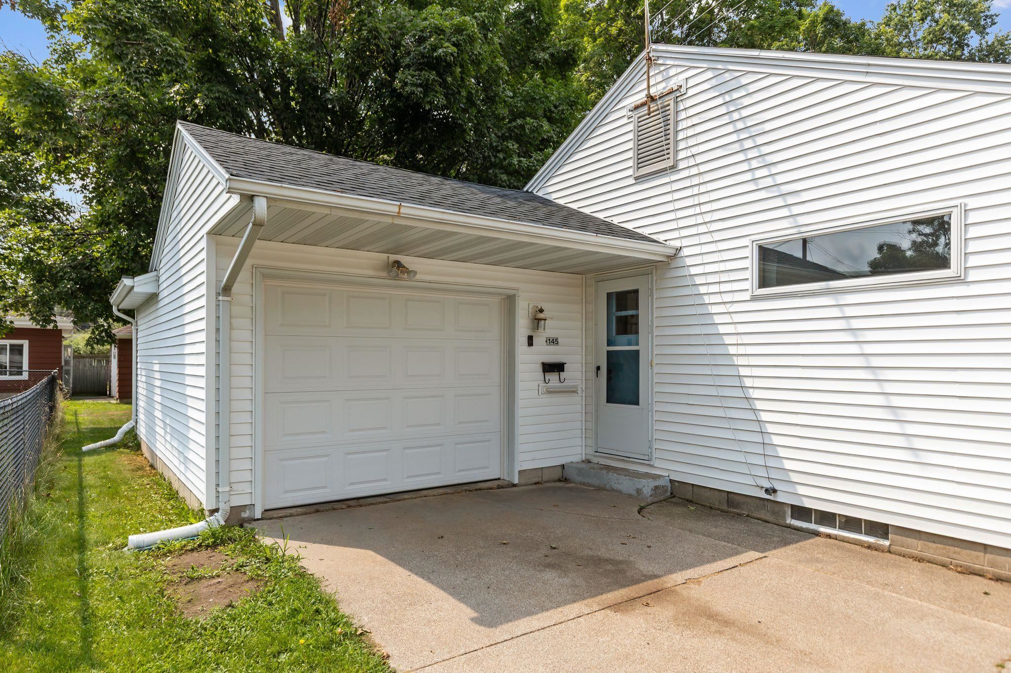 145 RUTH Street