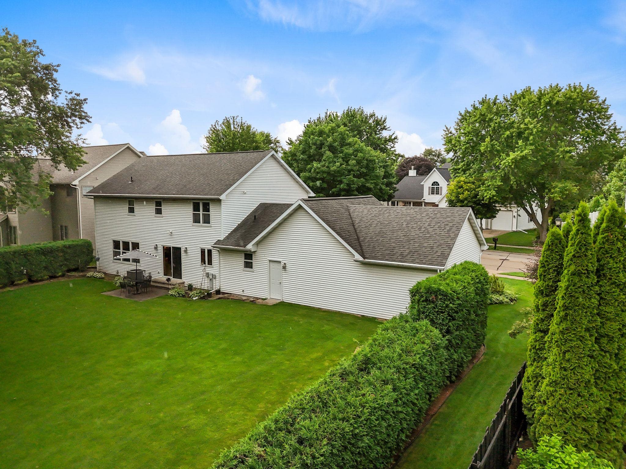 4224 TERRAVIEW Drive