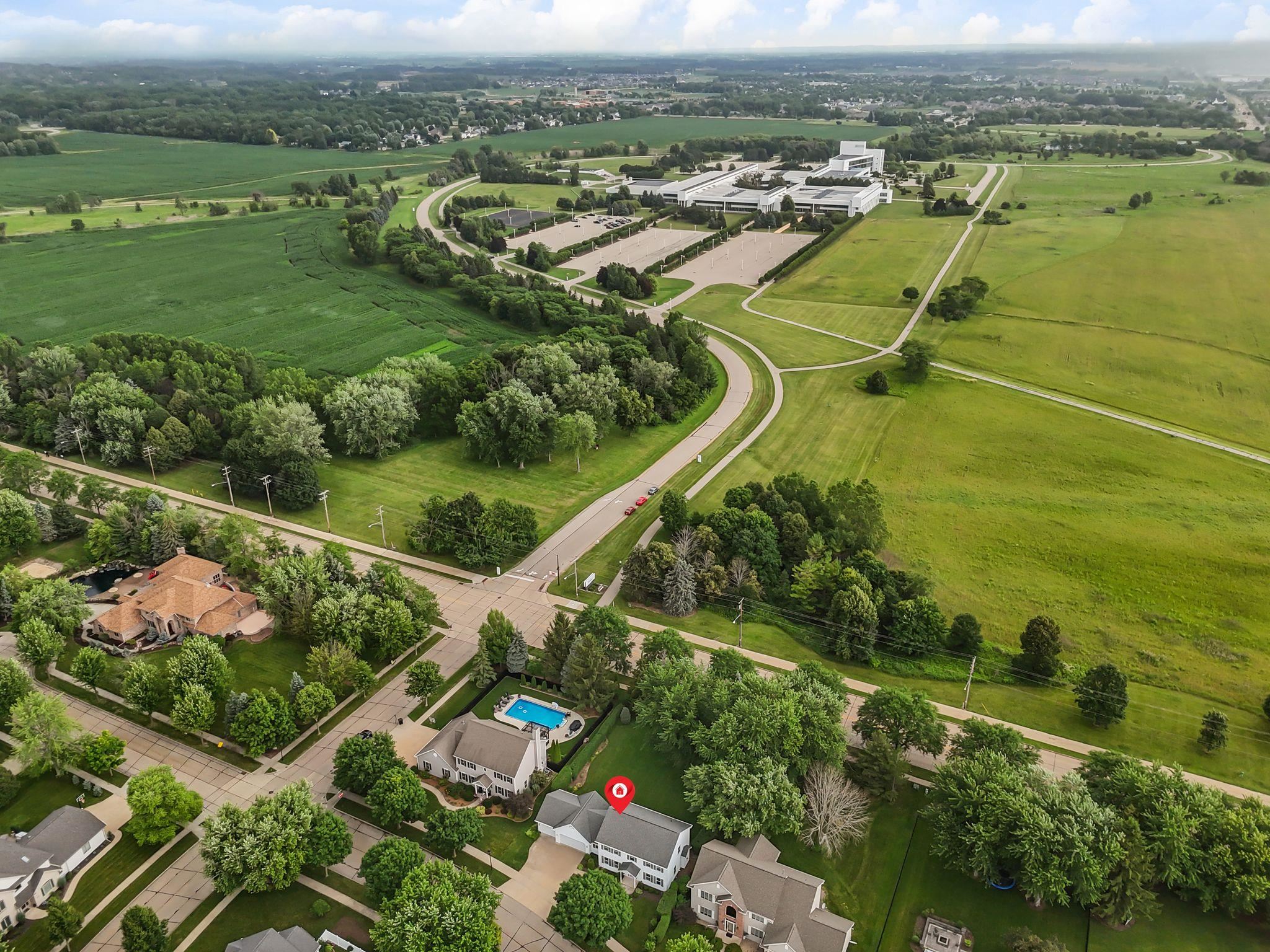 4224 TERRAVIEW Drive