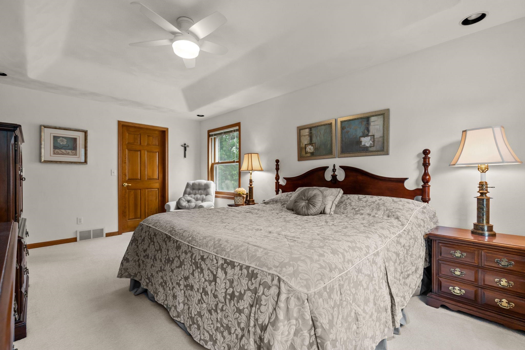 4224 TERRAVIEW Drive