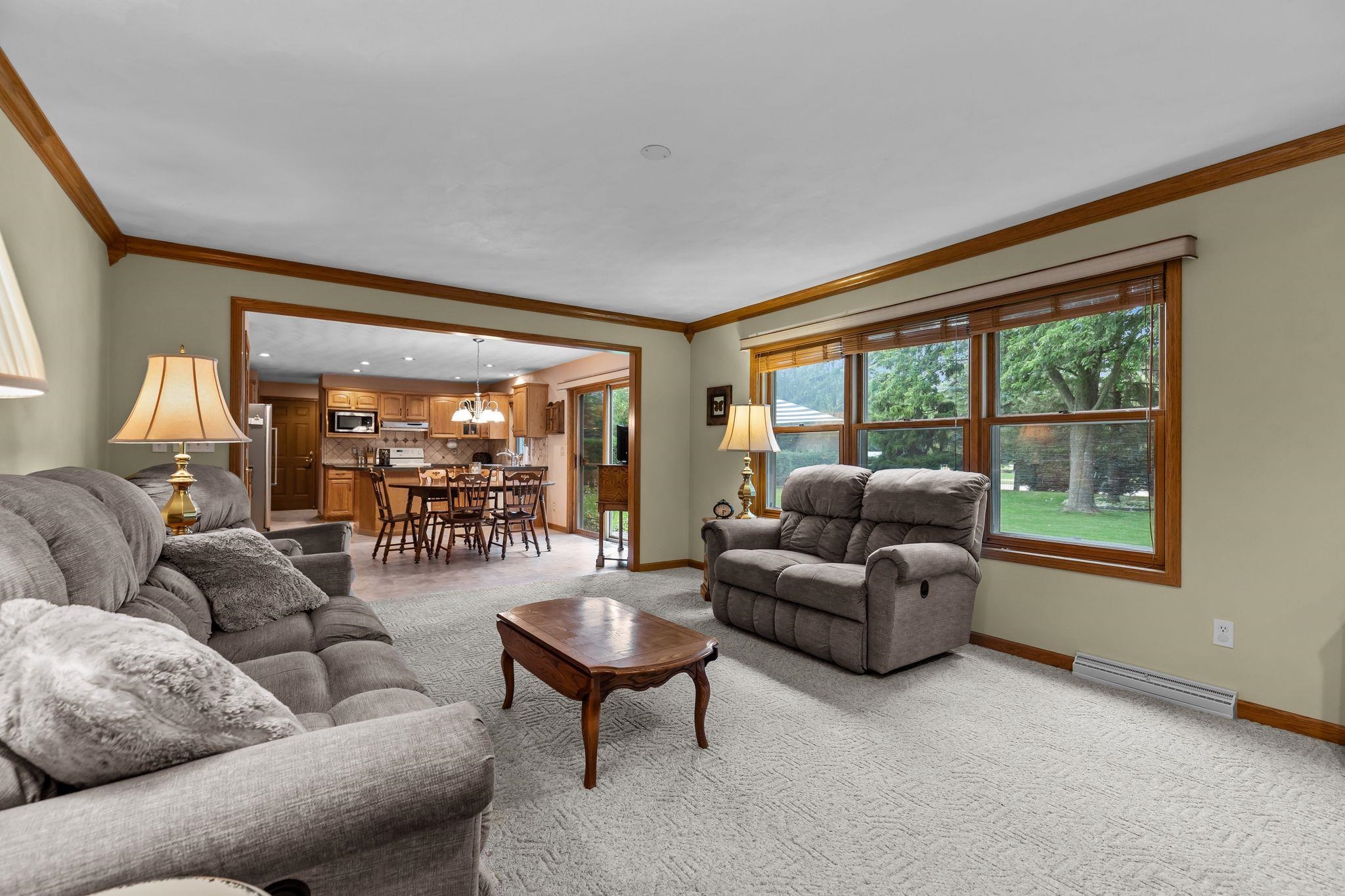 4224 TERRAVIEW Drive