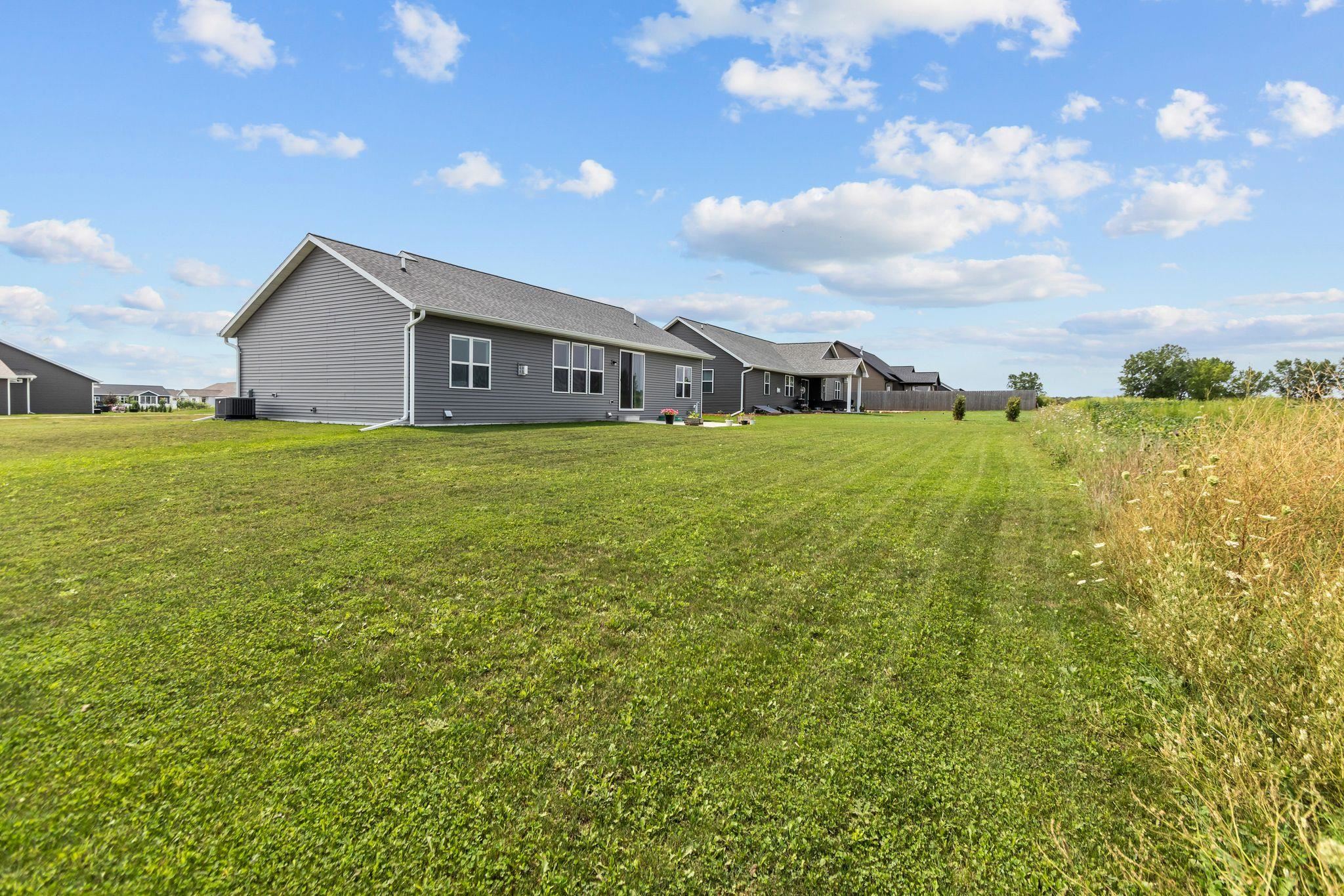 3846 E ZION Lane