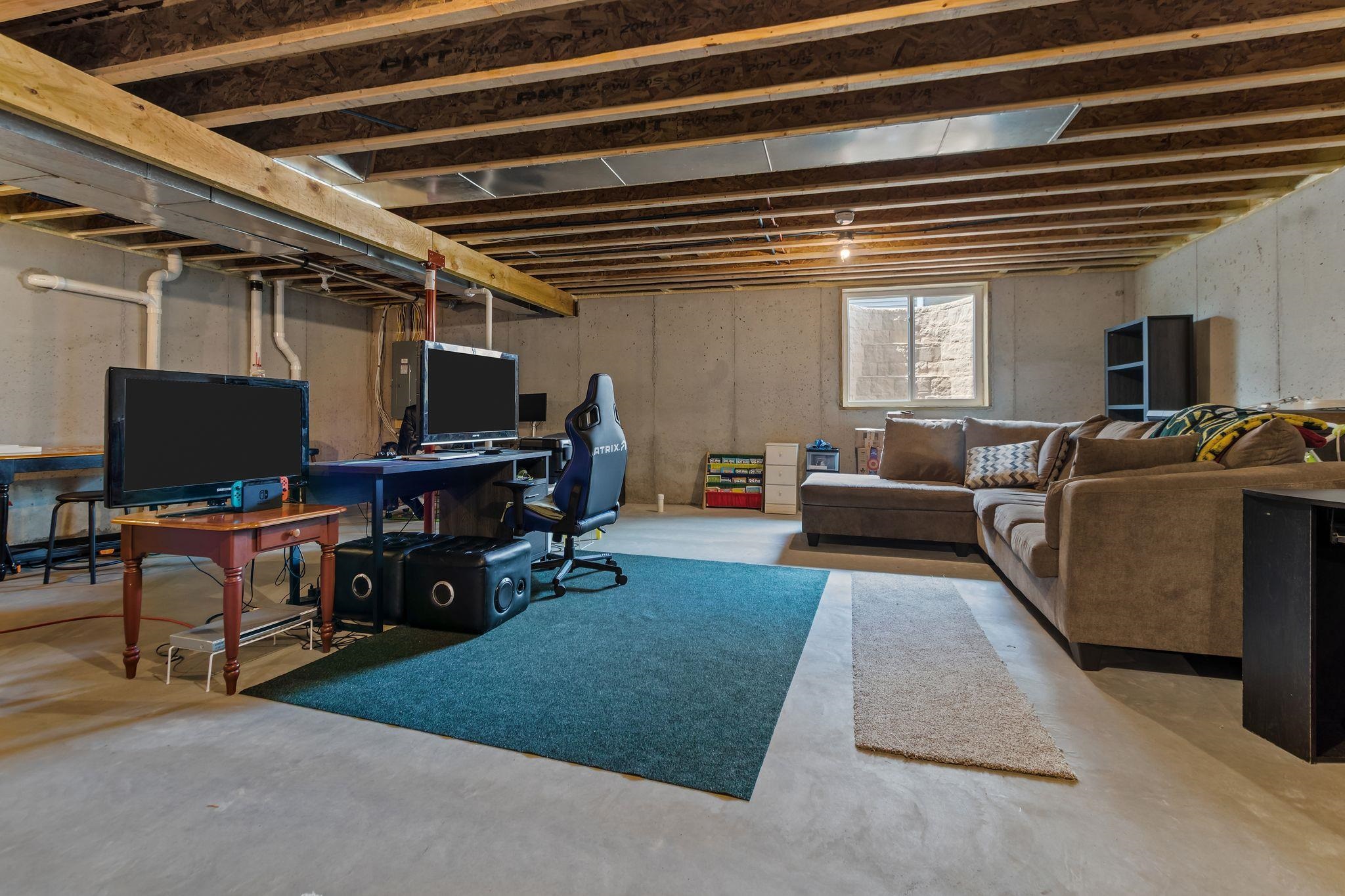 3846 E ZION Lane