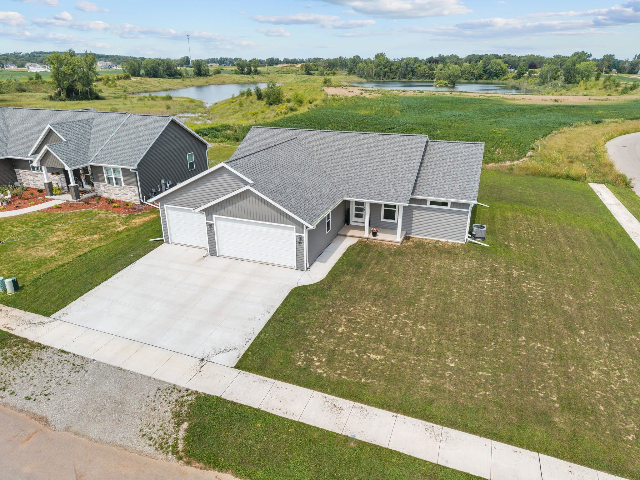 3846 E ZION Lane
