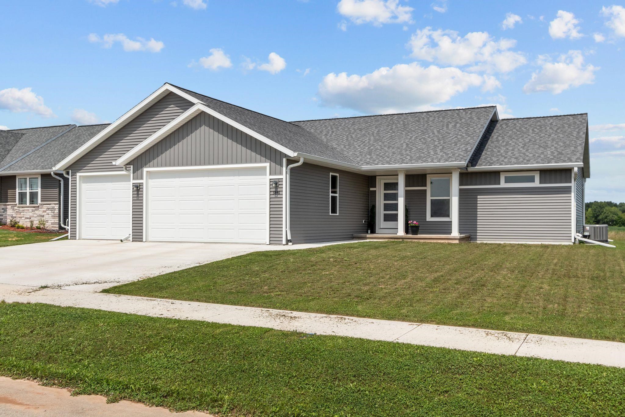 3846 E ZION Lane