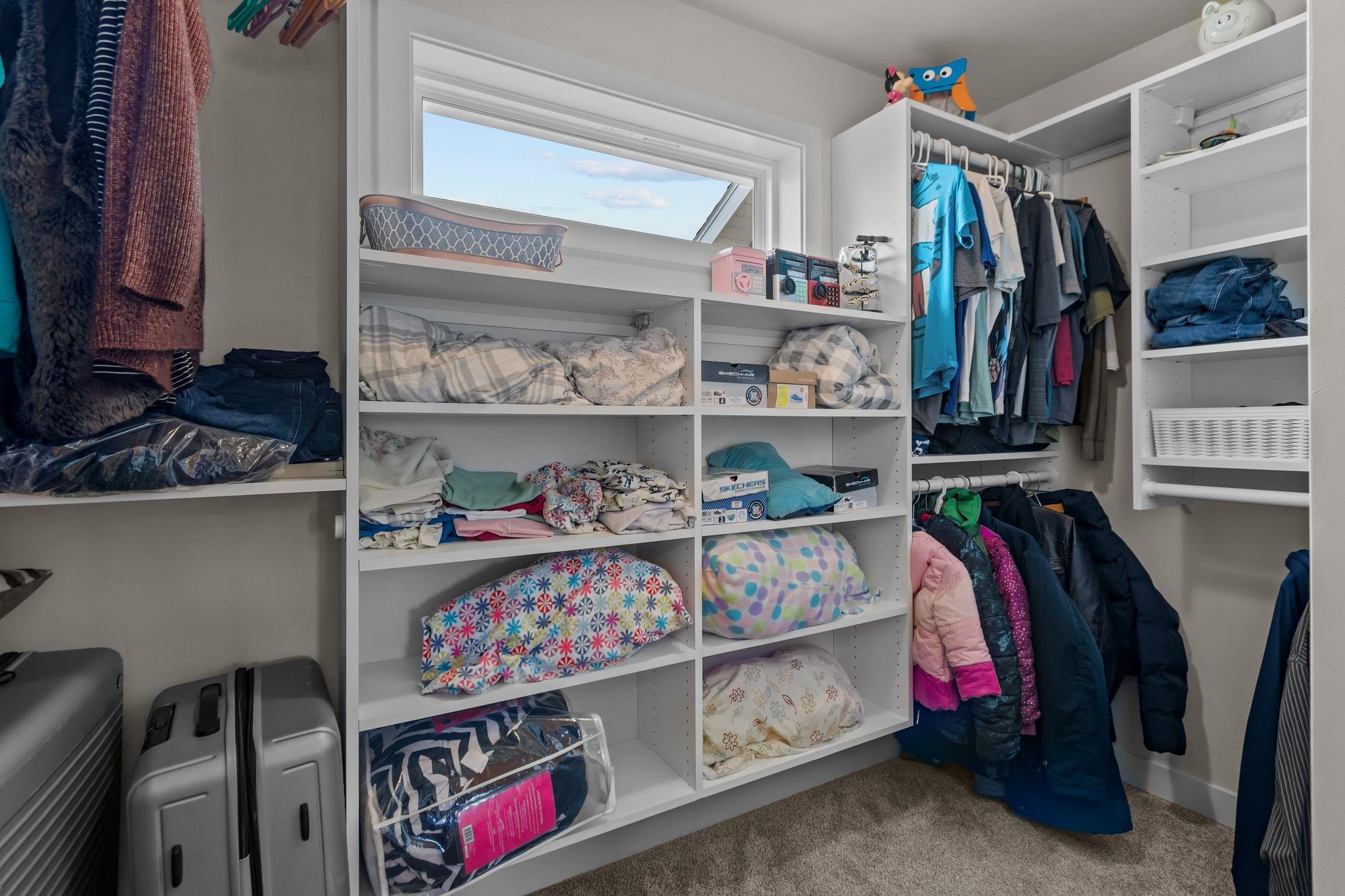 3846 E ZION Lane