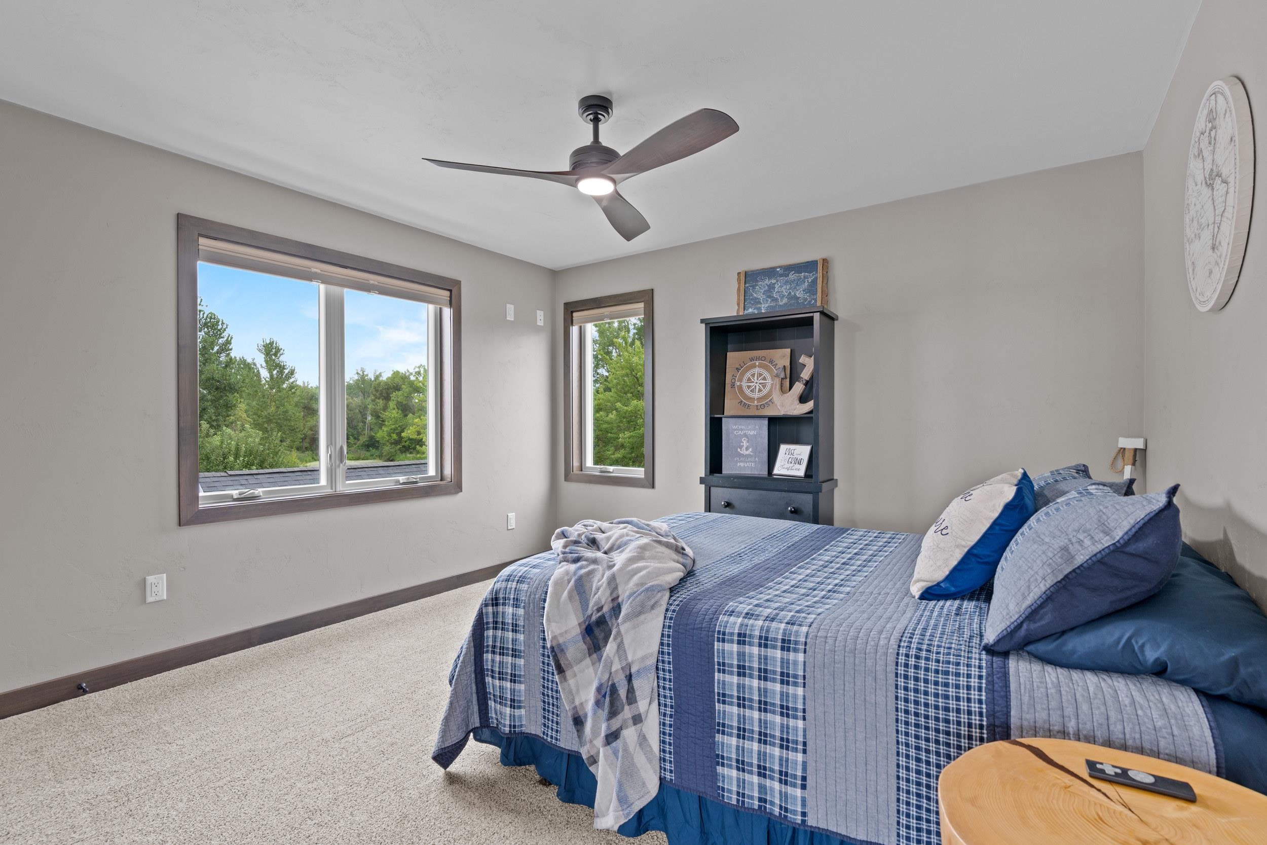 6392 LAKESHORE Road