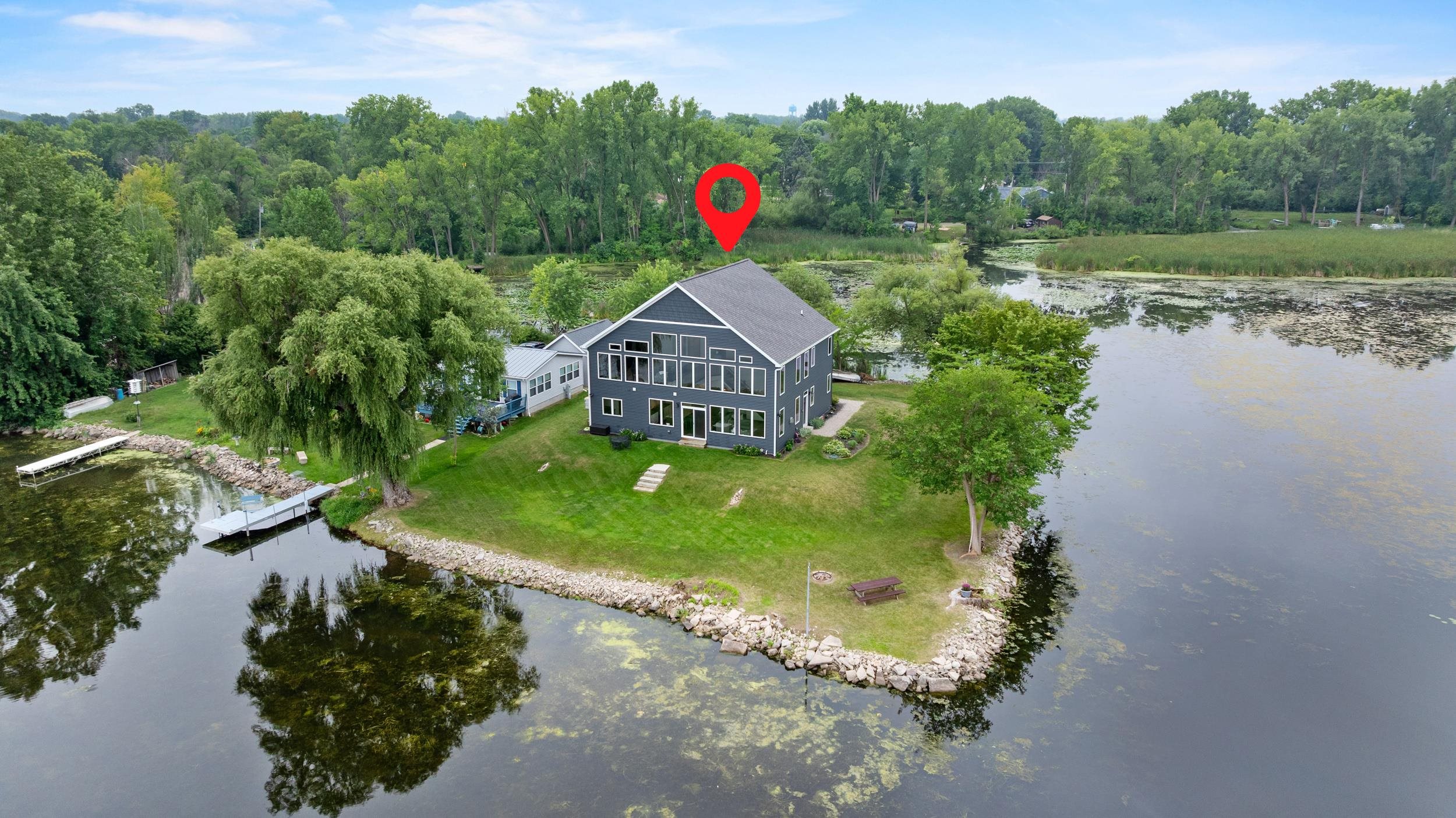 6392 LAKESHORE Road