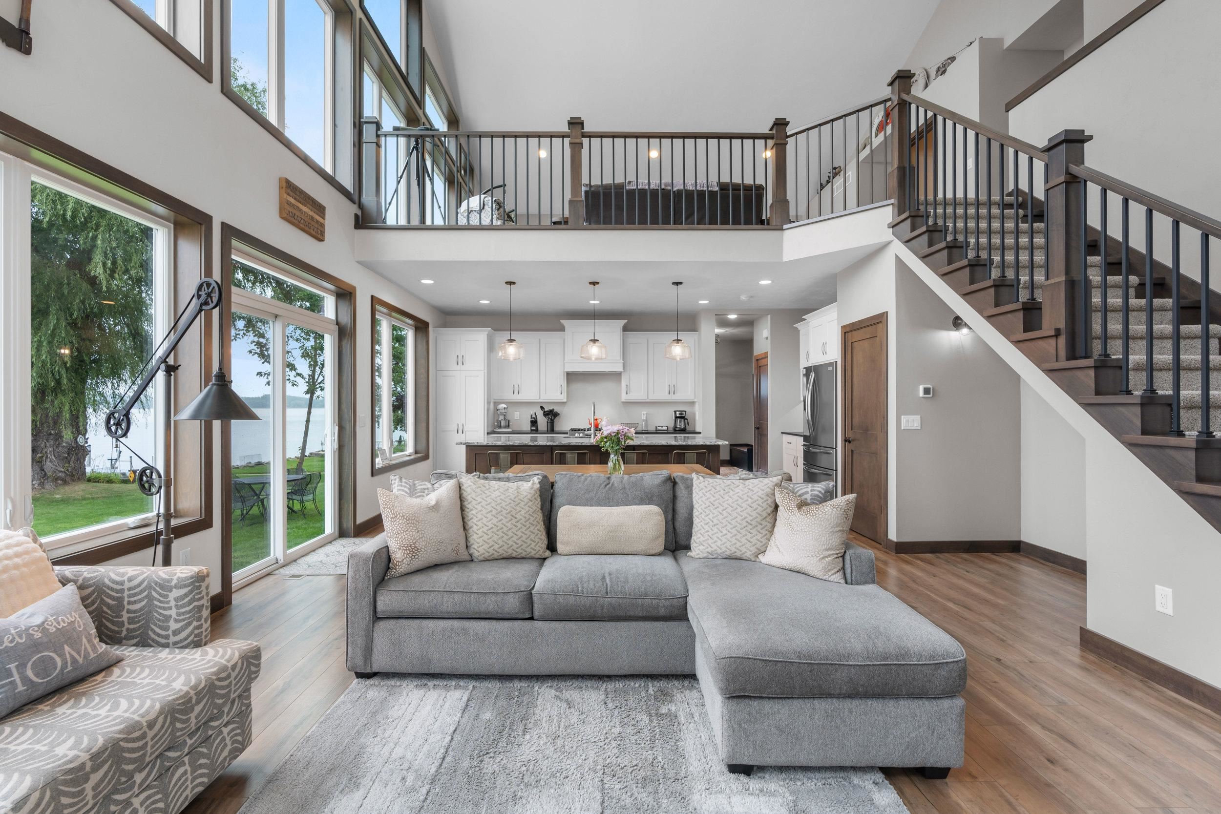 6392 LAKESHORE Road