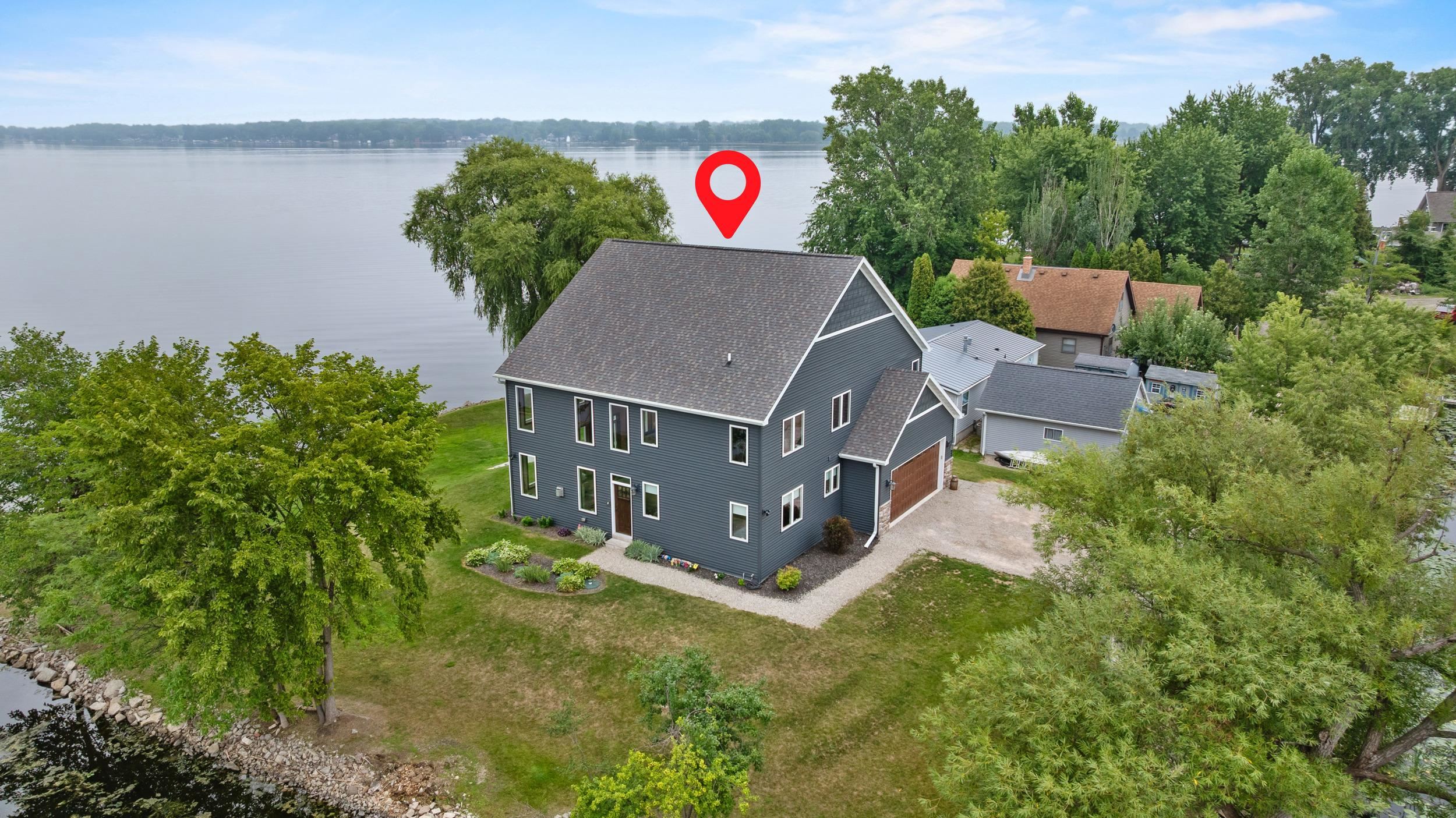 6392 LAKESHORE Road