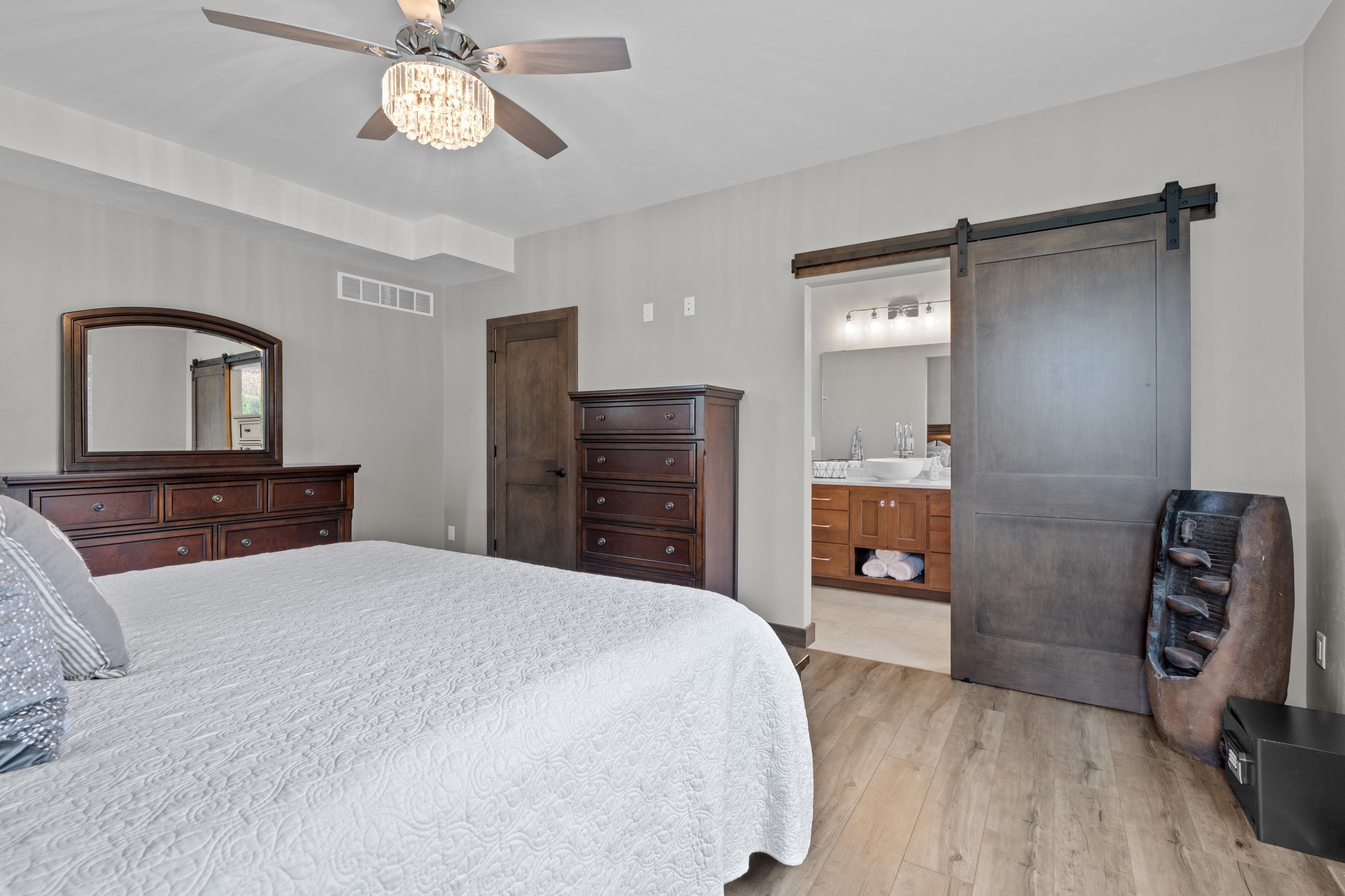 6392 LAKESHORE Road