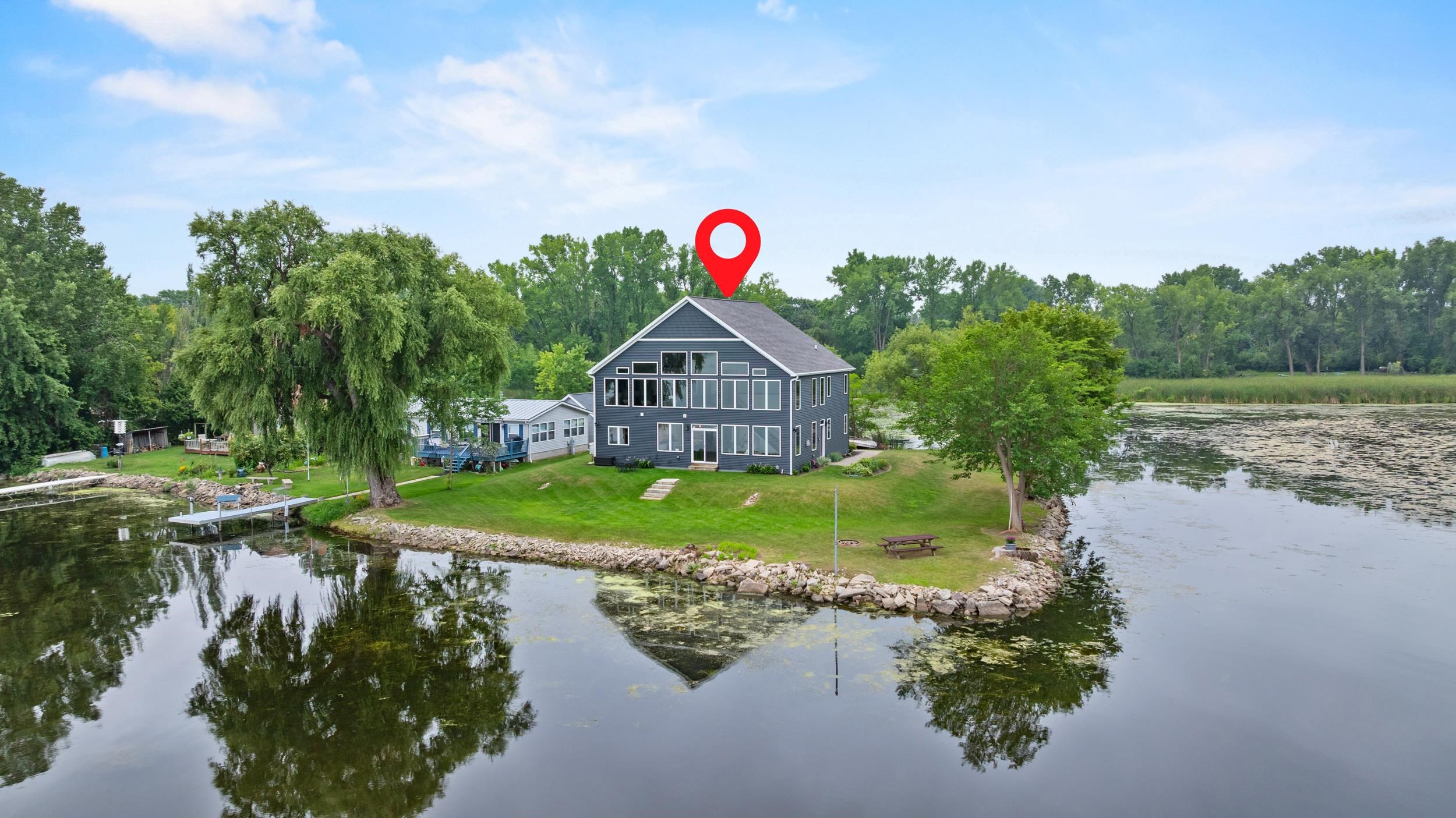 6392 LAKESHORE Road