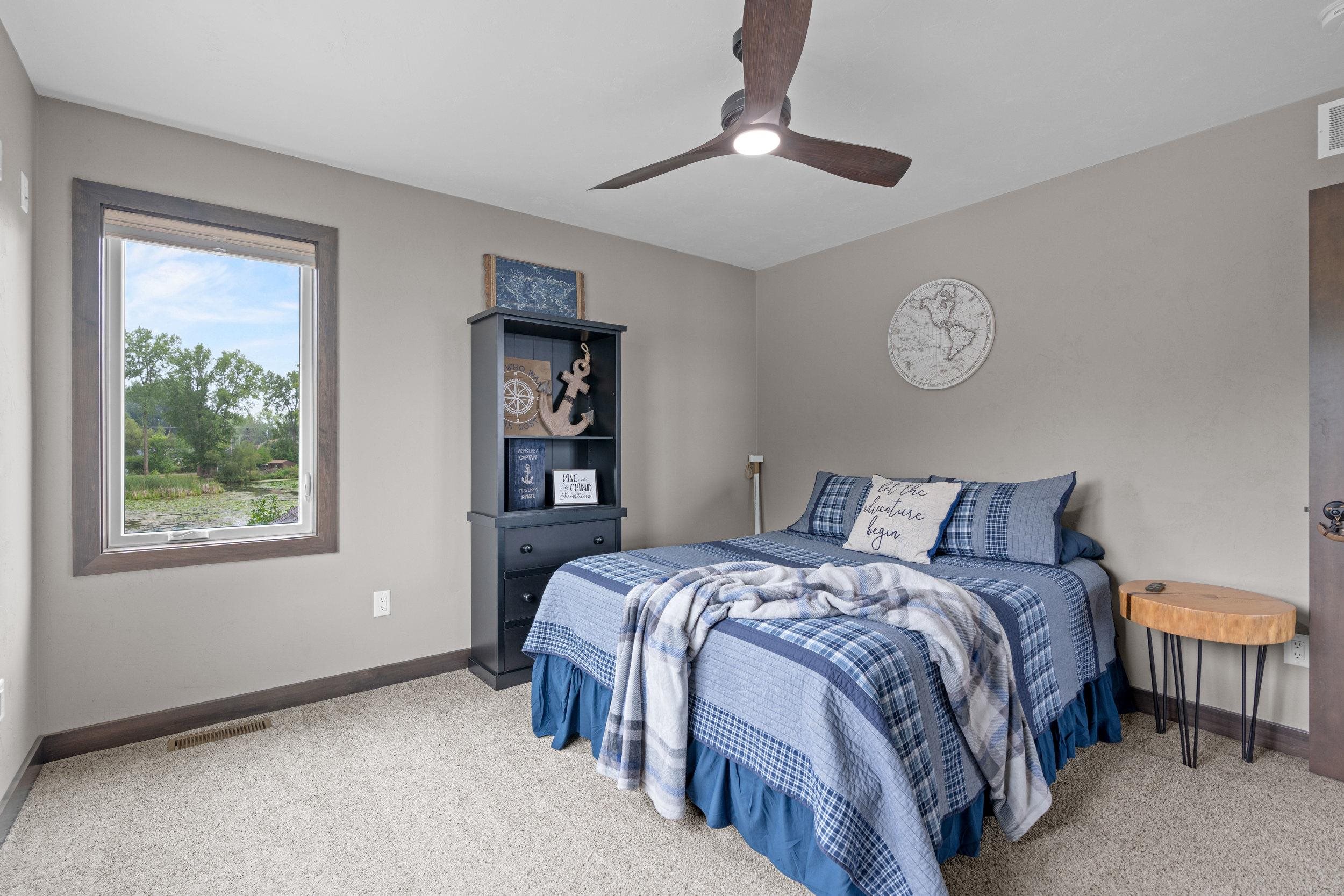 6392 LAKESHORE Road