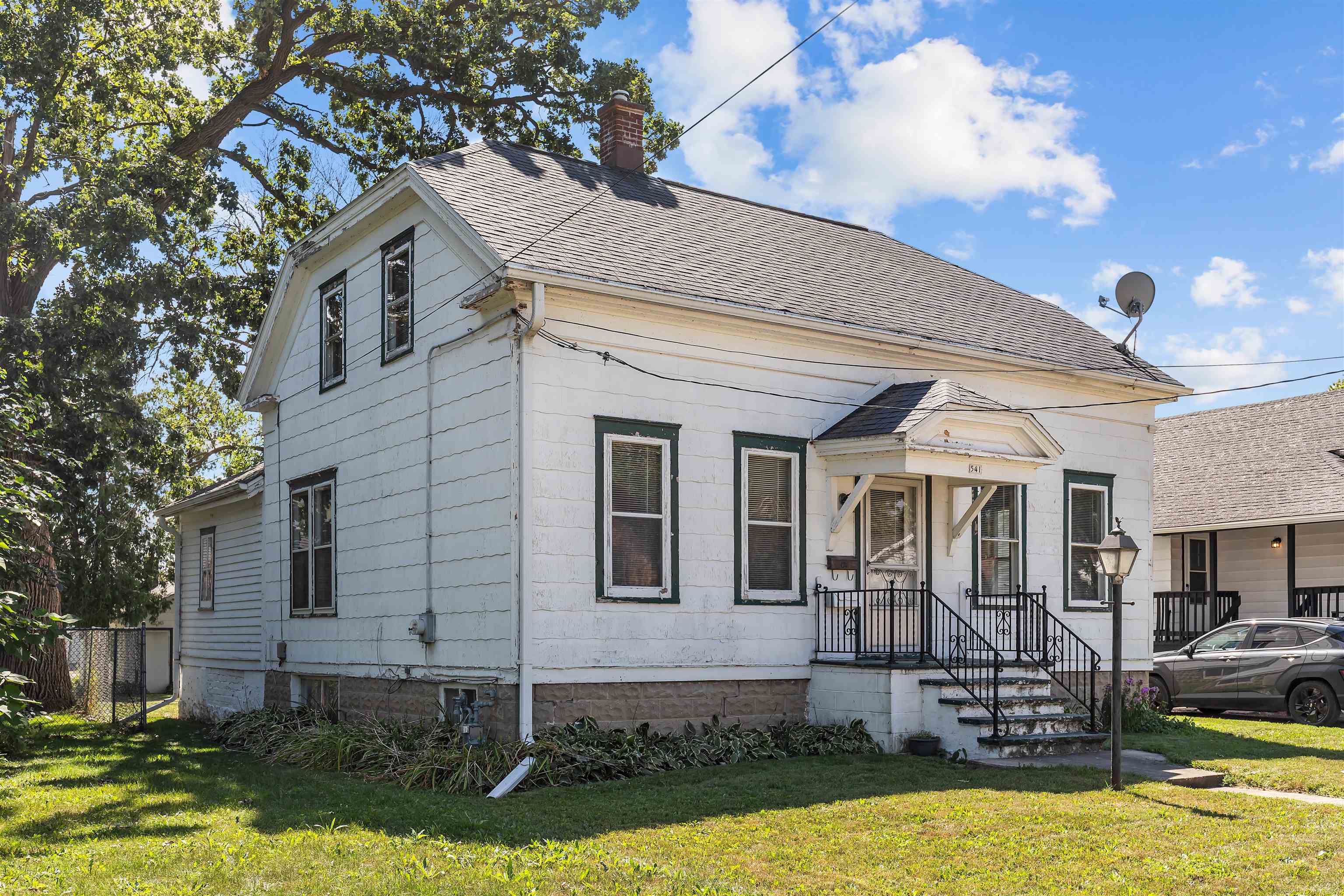 541 CEAPE Avenue
