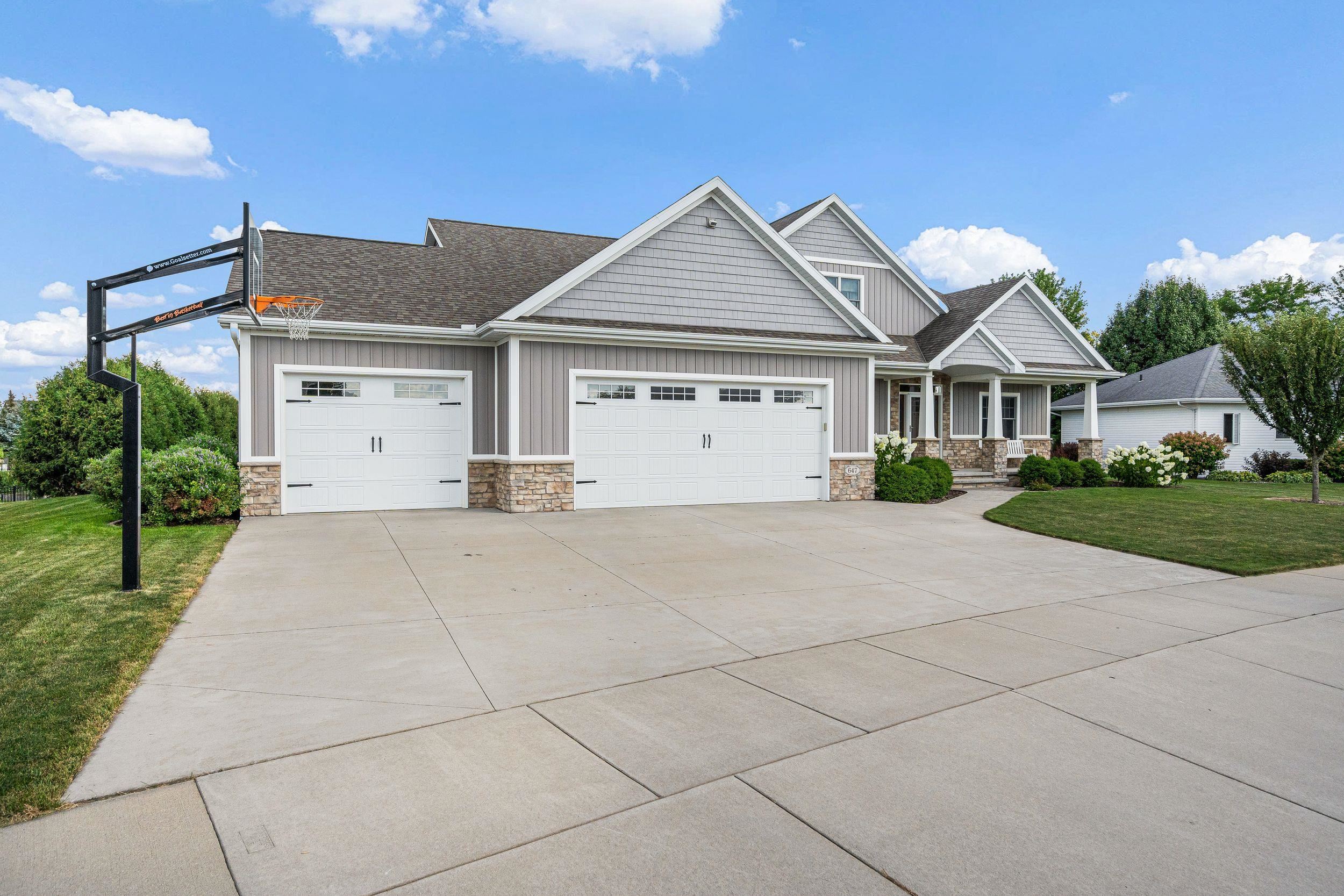 647 RUSCH Drive