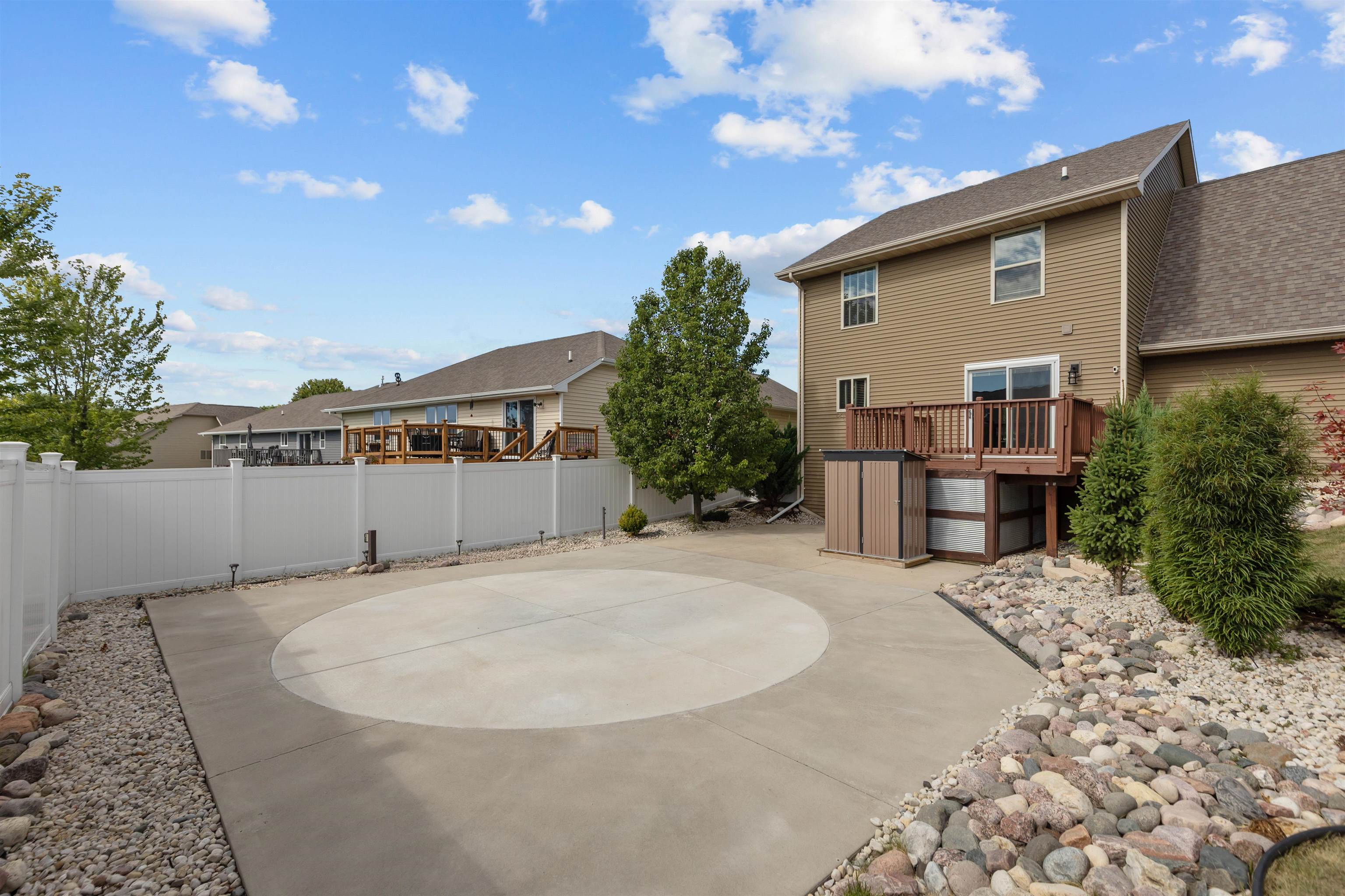 2876 CHRYSTELLA Drive