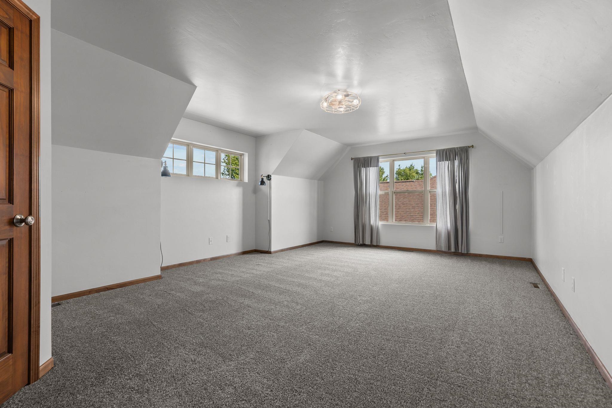 2876 CHRYSTELLA Drive