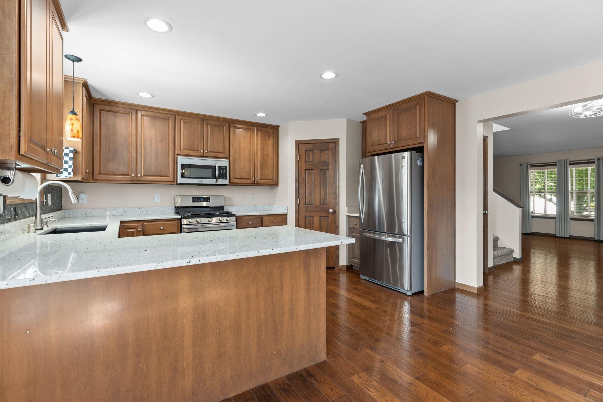 2876 CHRYSTELLA Drive
