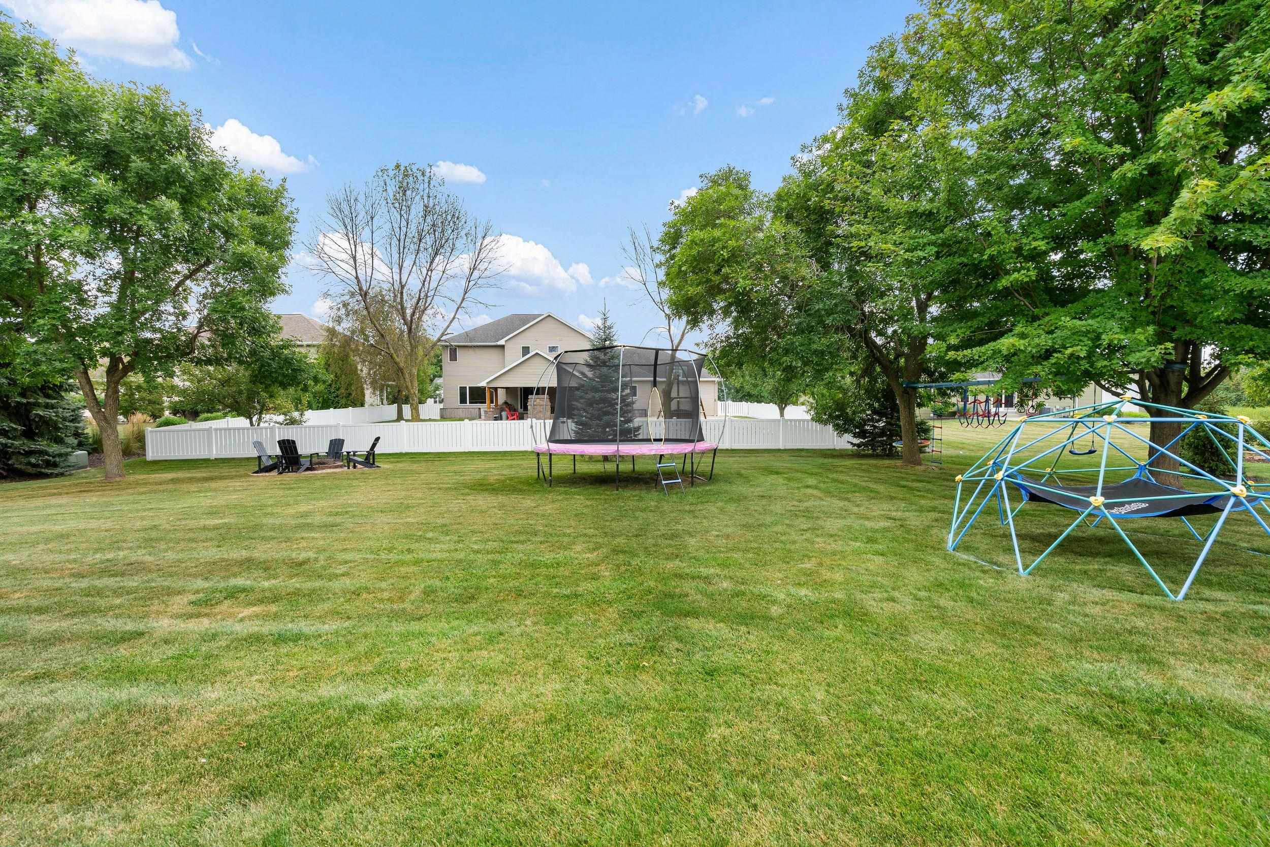 W6571 AUSTIN Drive