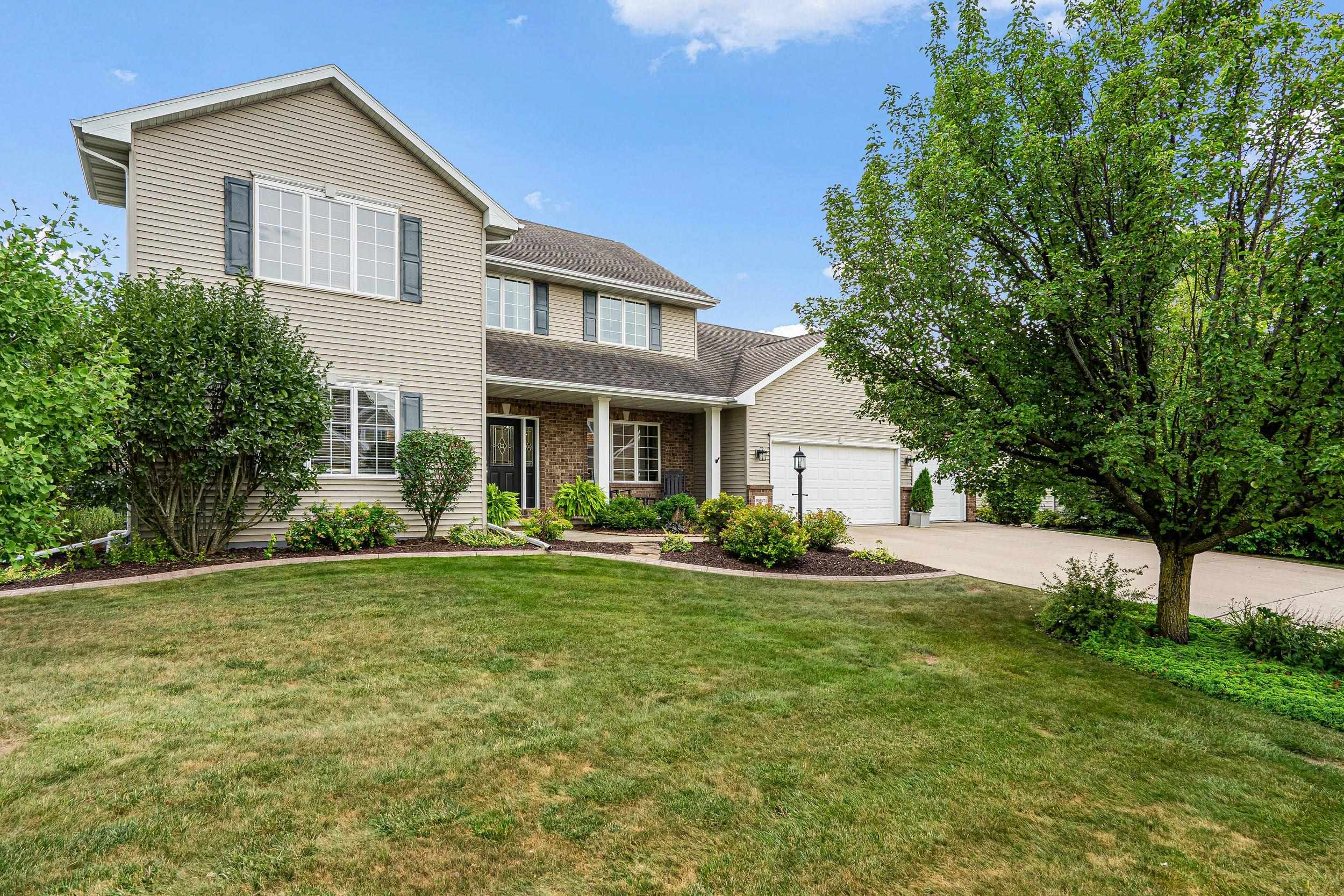 W6571 AUSTIN Drive