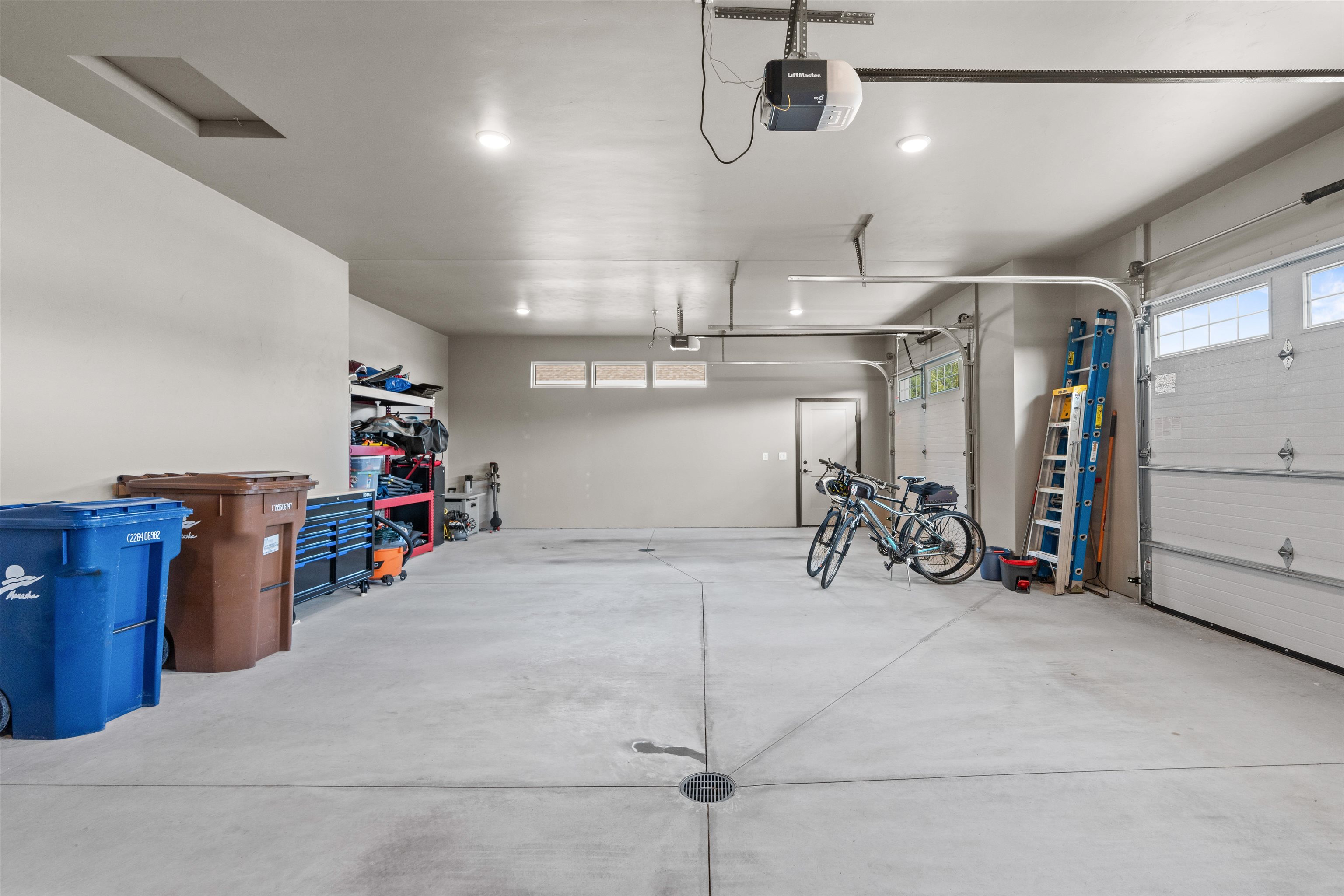 2608 CANVASBACK Drive