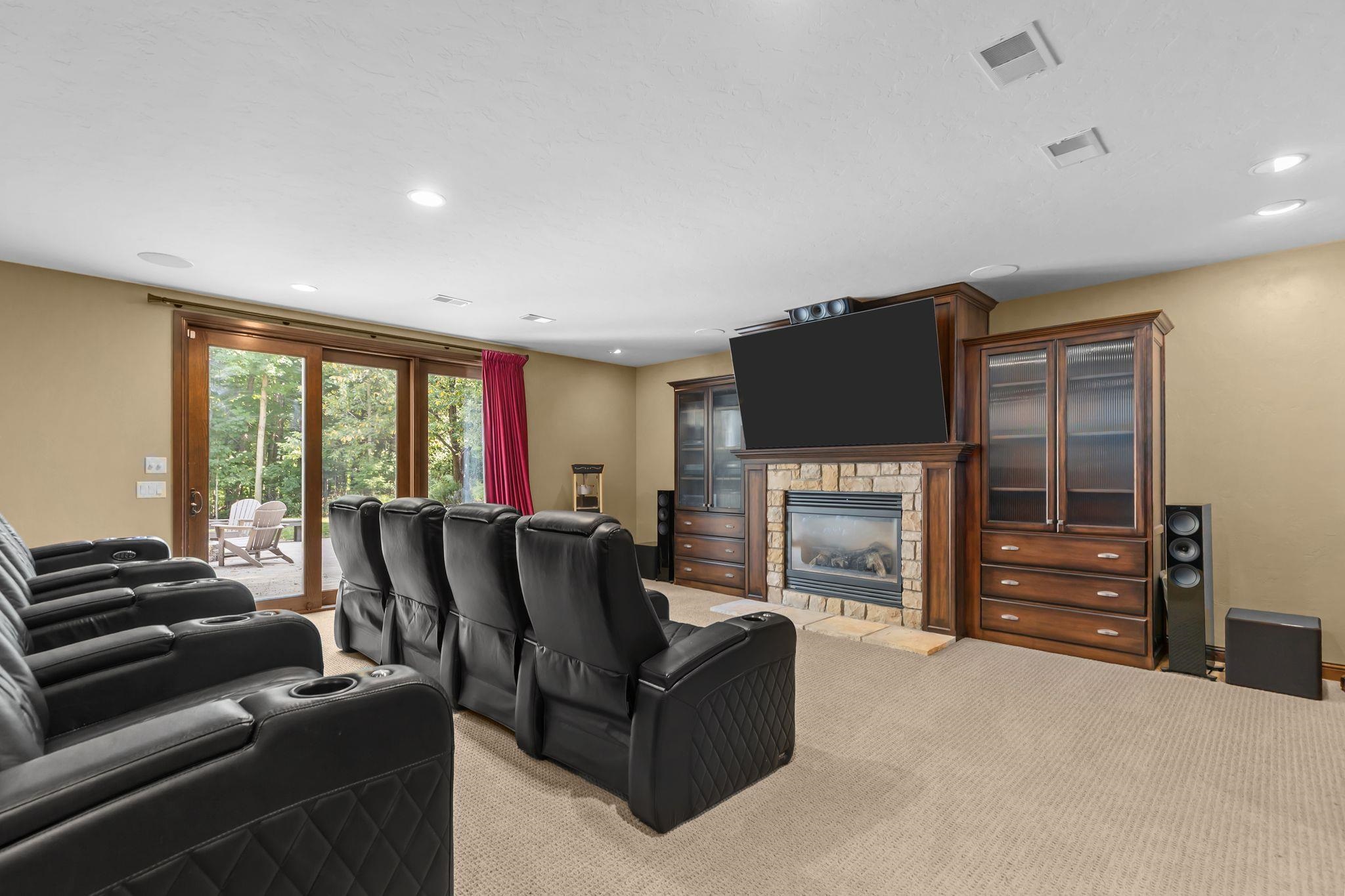 417 HIDDEN RIDGES Way