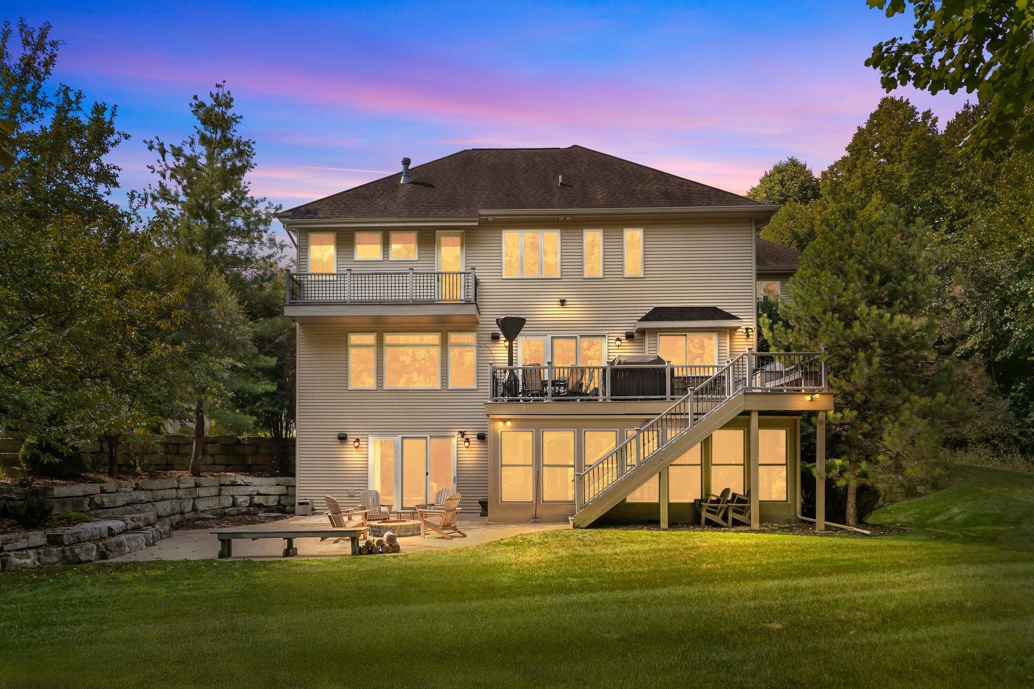 417 HIDDEN RIDGES Way