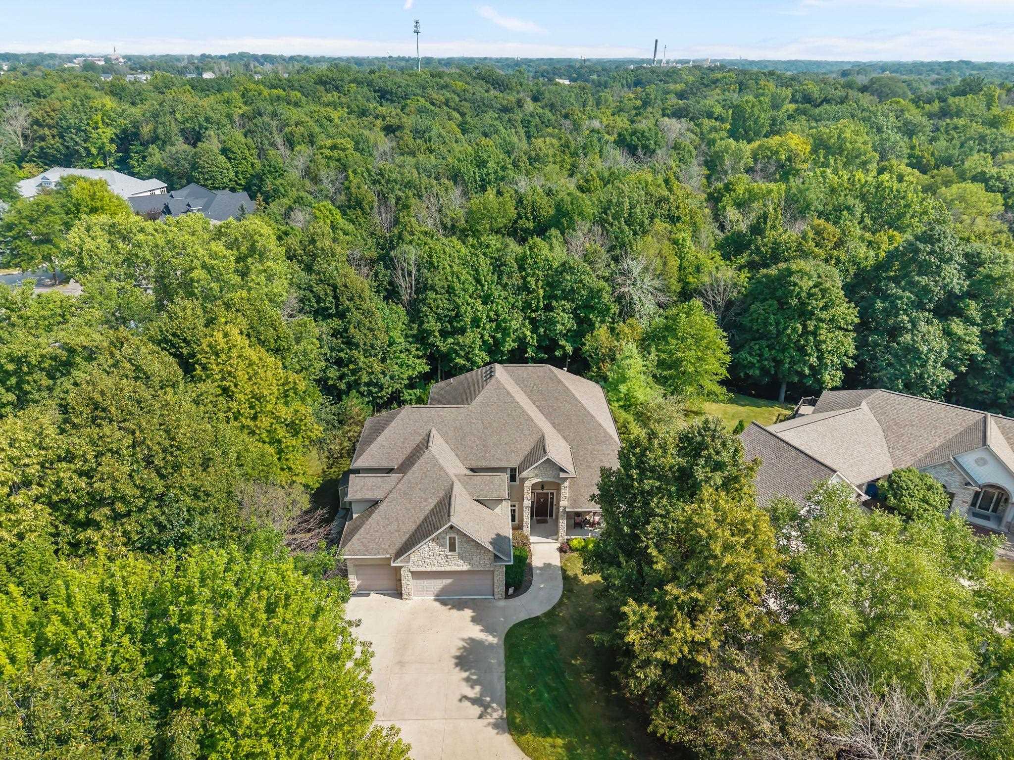 417 HIDDEN RIDGES Way